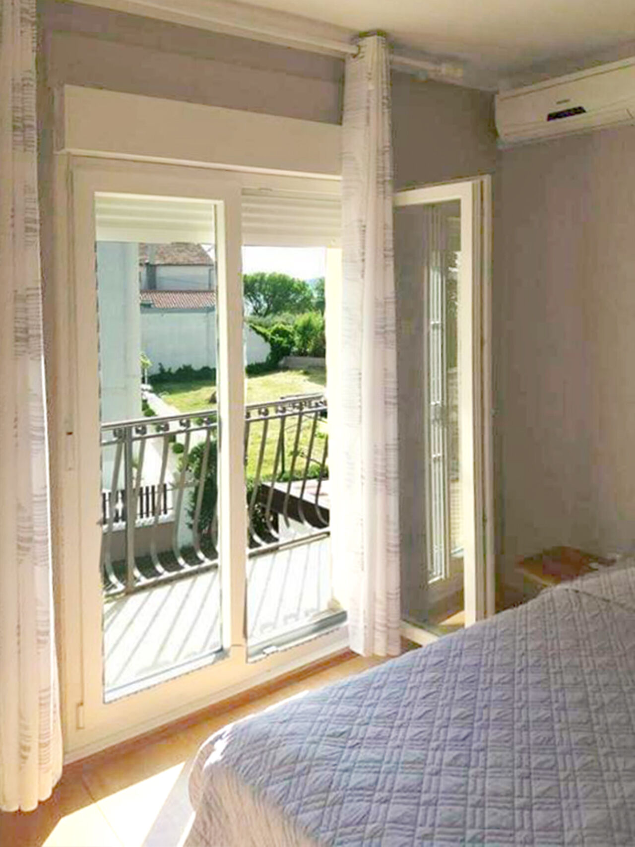 Apartments and Rooms Neda 115831-S1