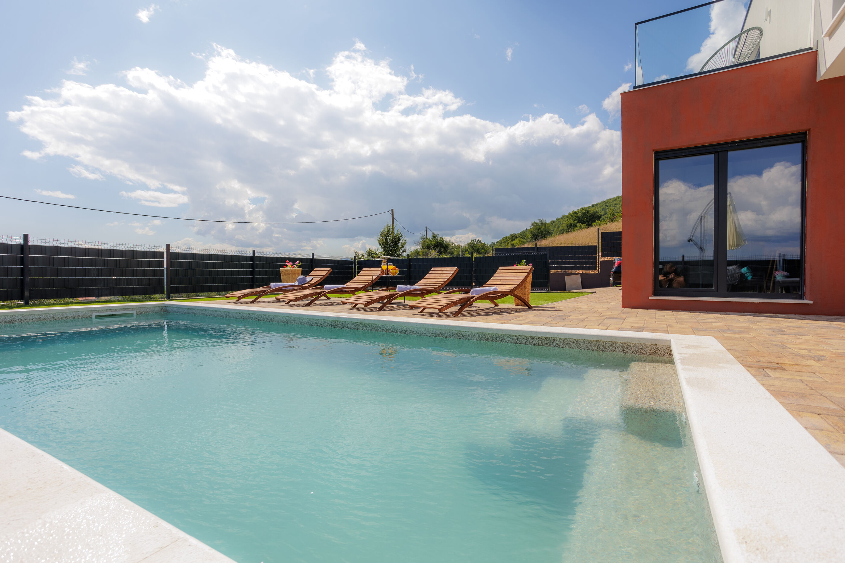 Villa Meridiem V2252-K1