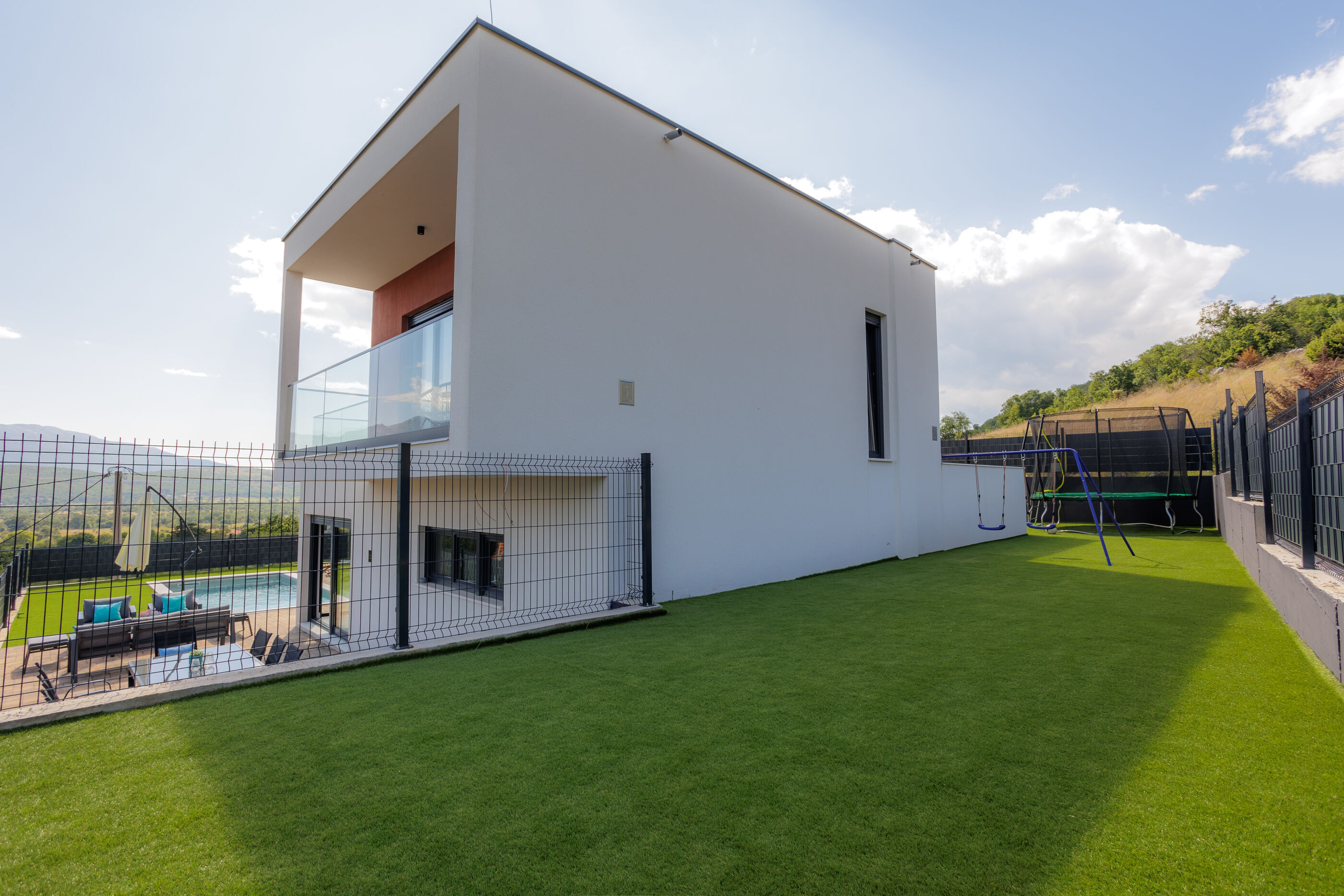 Villa Meridiem V2252-K1