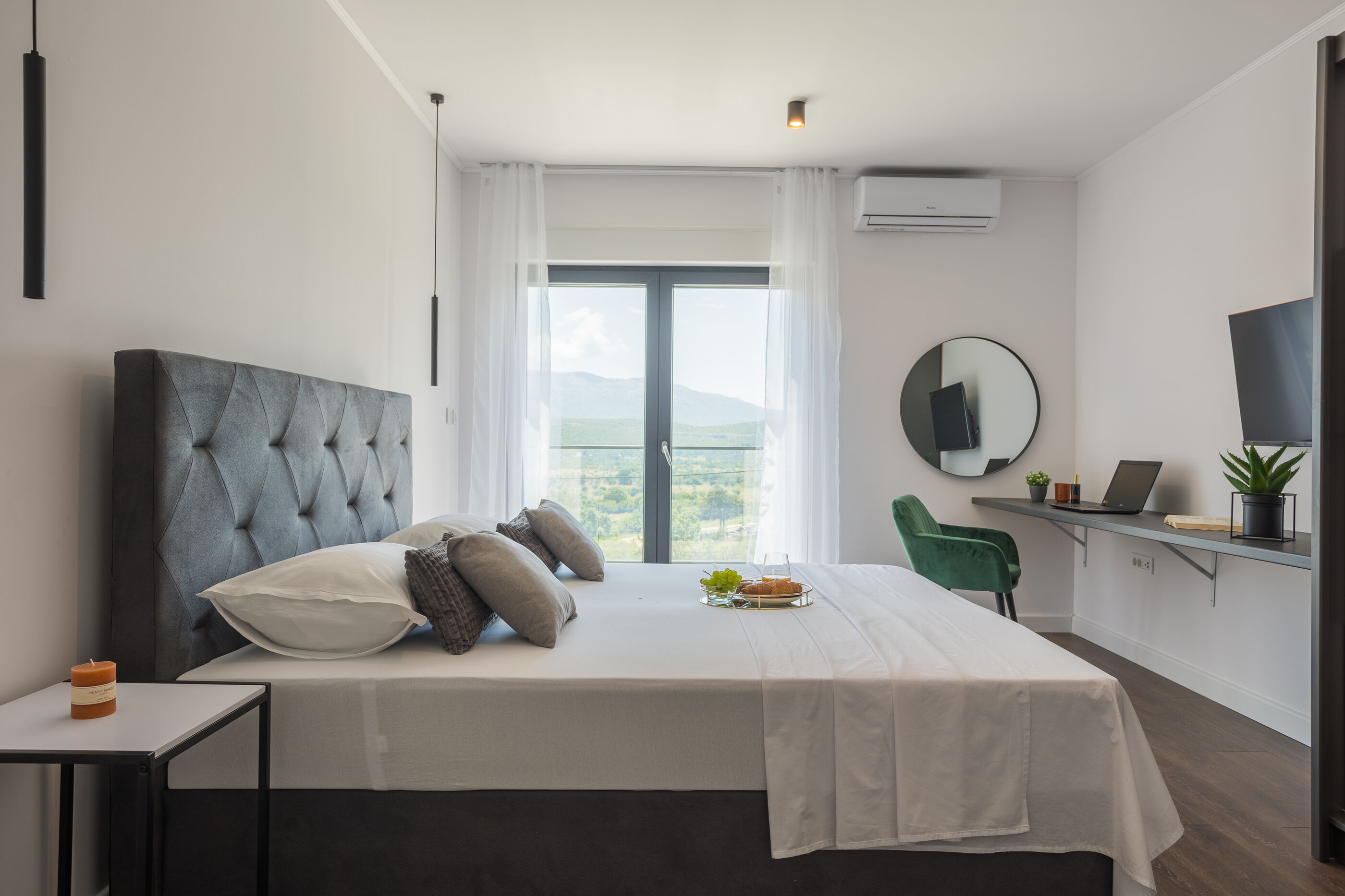 Villa Meridiem V2252-K1