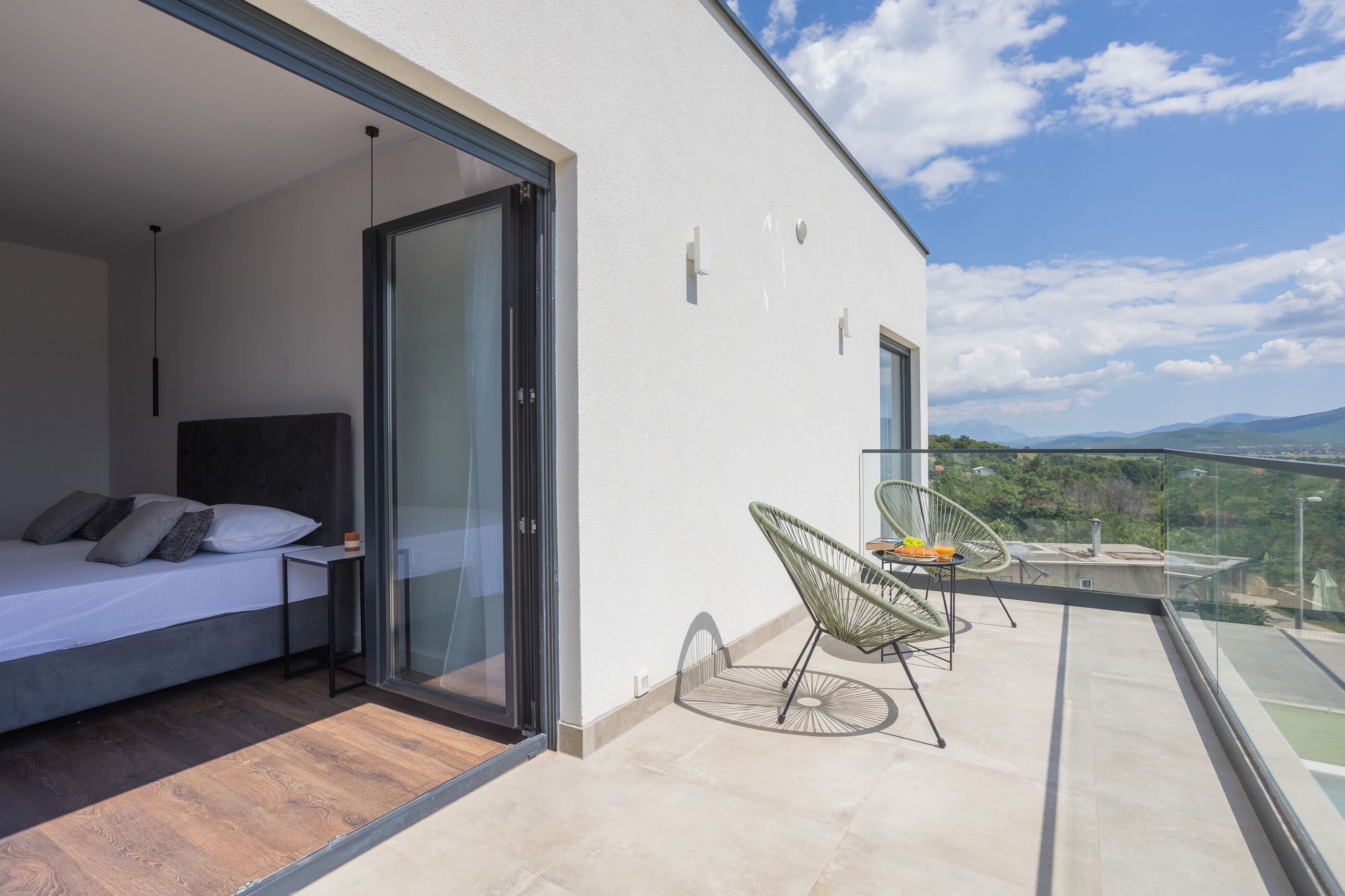 Villa Meridiem V2252-K1