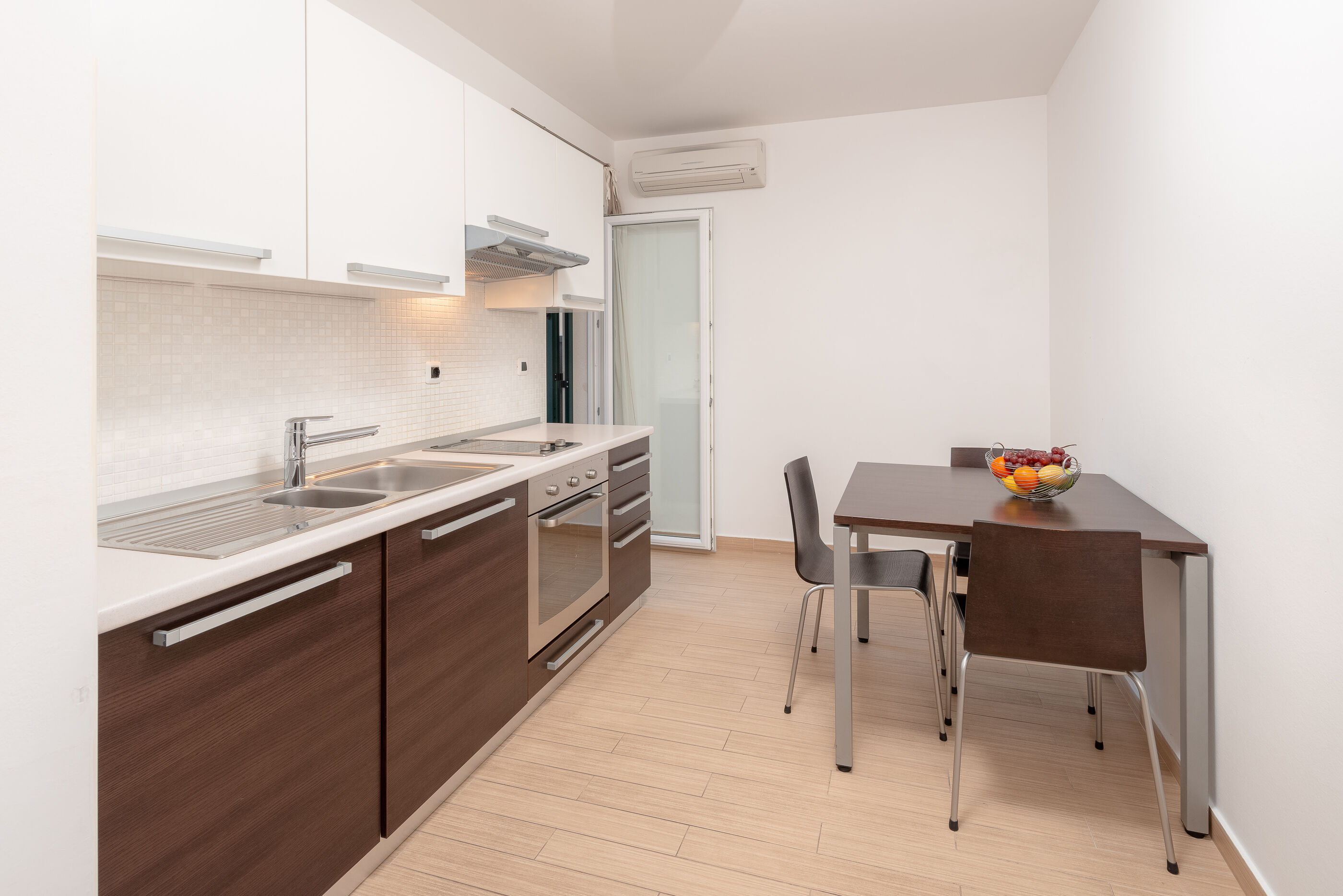 Apartments Vila Tučepi 115701-A14