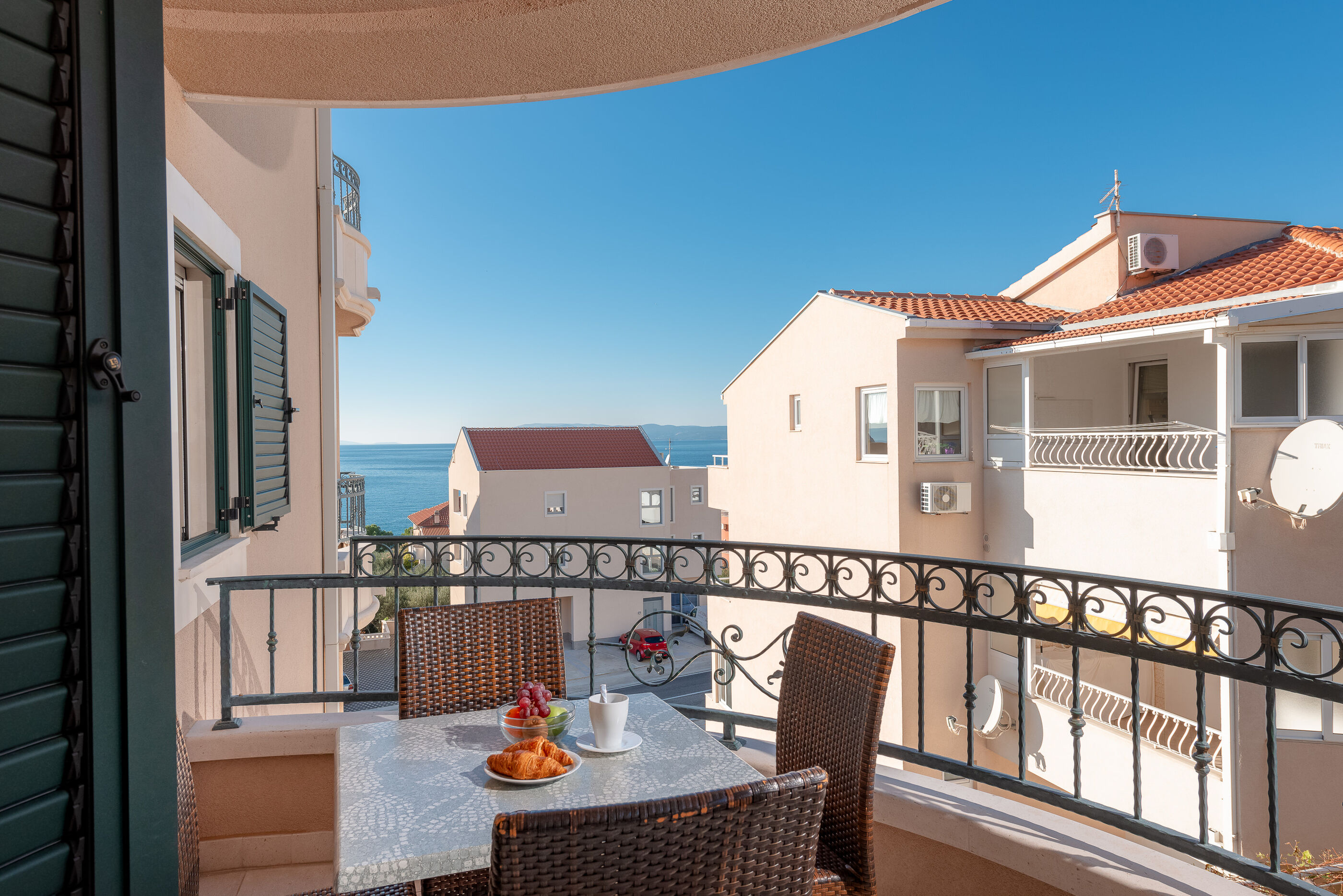 Apartments Vila Tučepi 115701-A15