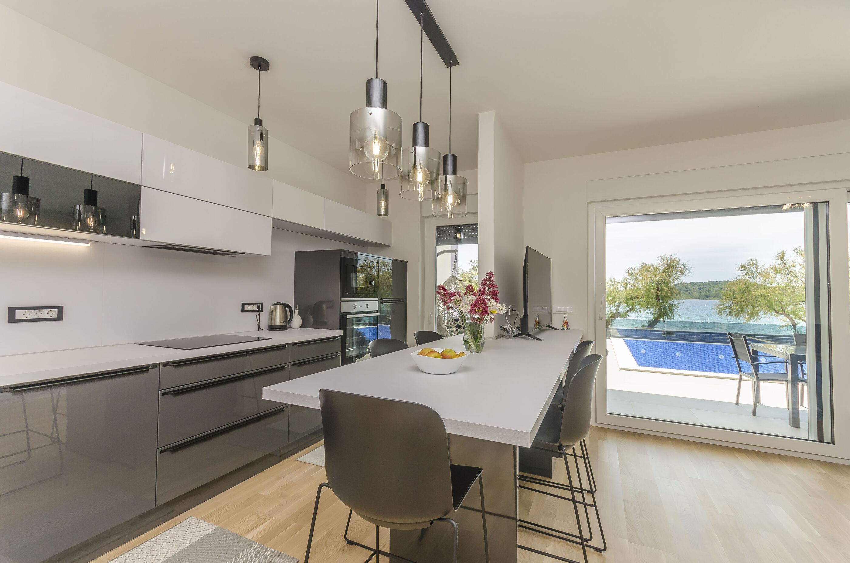 Apartment Adriatic with pool 104291-A1