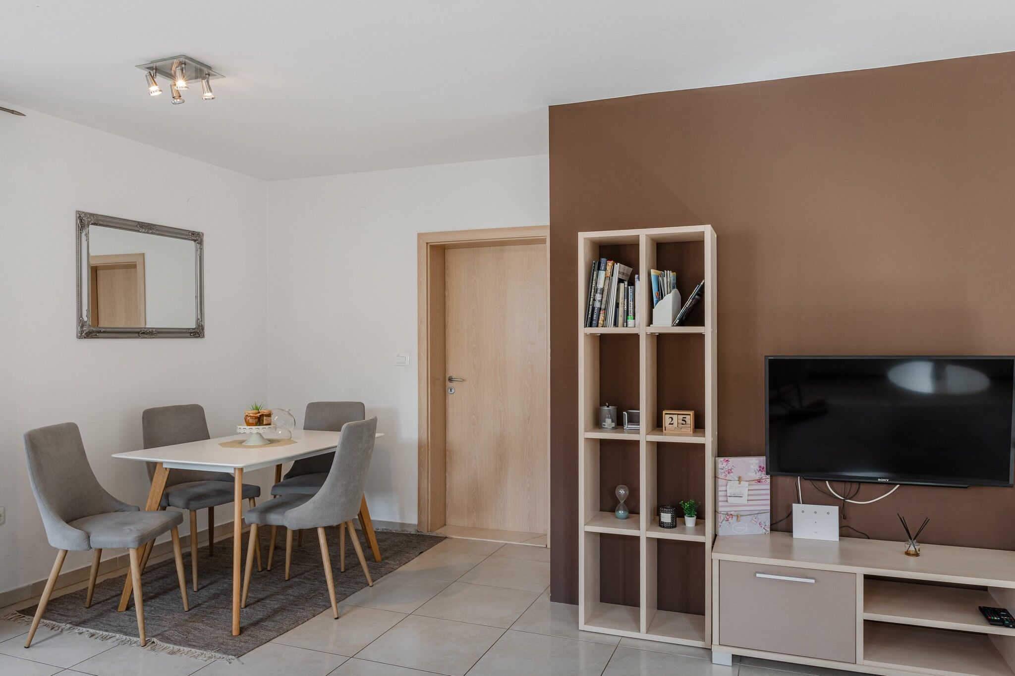 Apartments Wishing Well & Four seasons 11515-A1