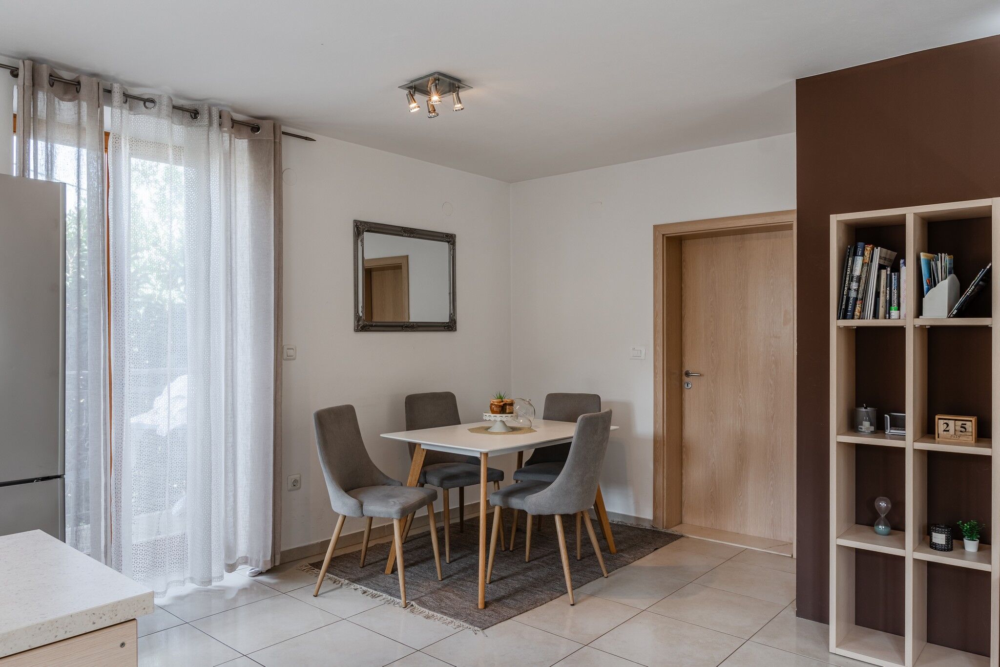 Apartments Wishing Well & Four seasons 11515-A1