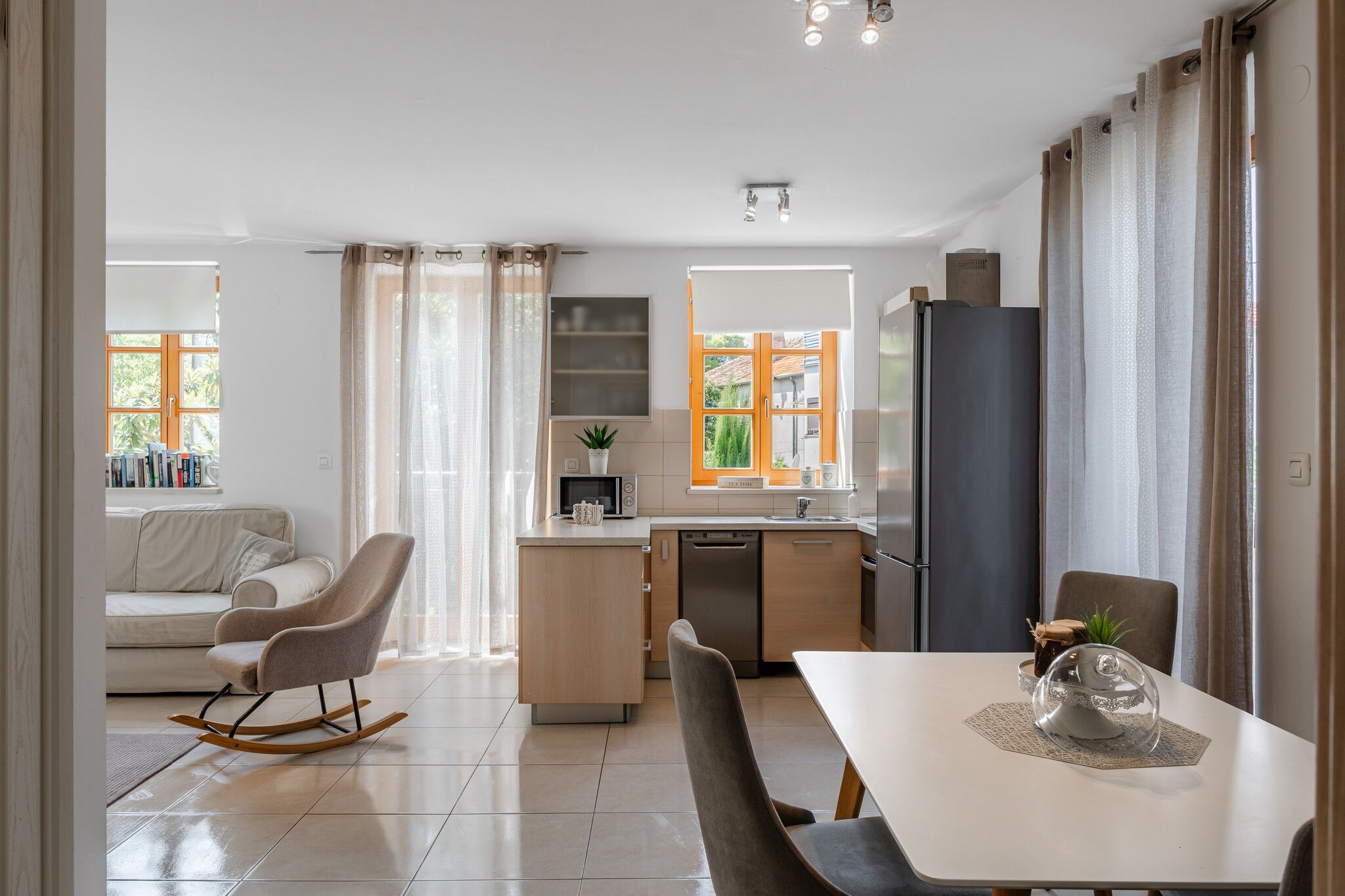 Apartments Wishing Well & Four seasons 11515-A1