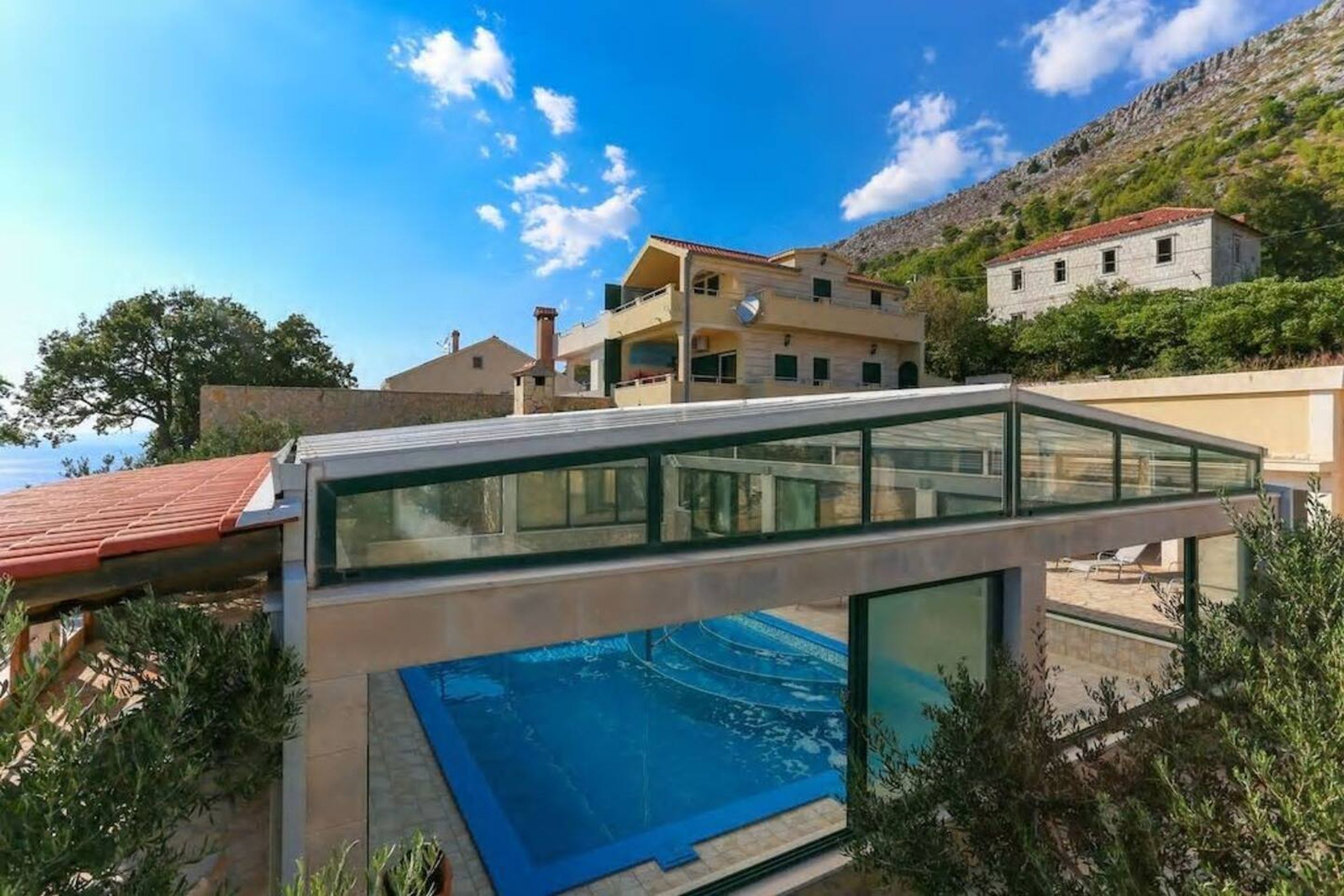Villa Casa with indoor pool V9752-K1