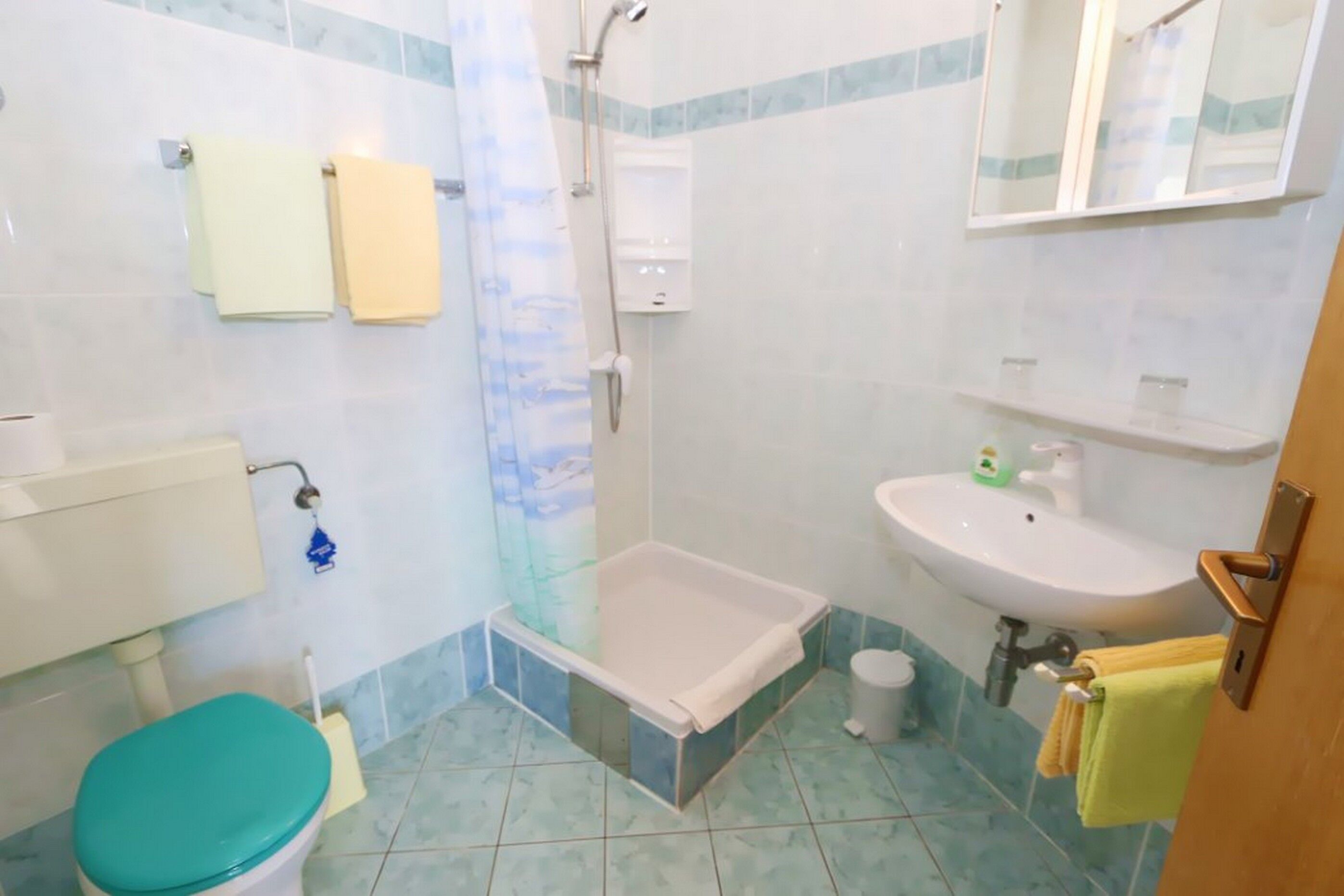 Apartments Vacation Jakisnica 115871-A2