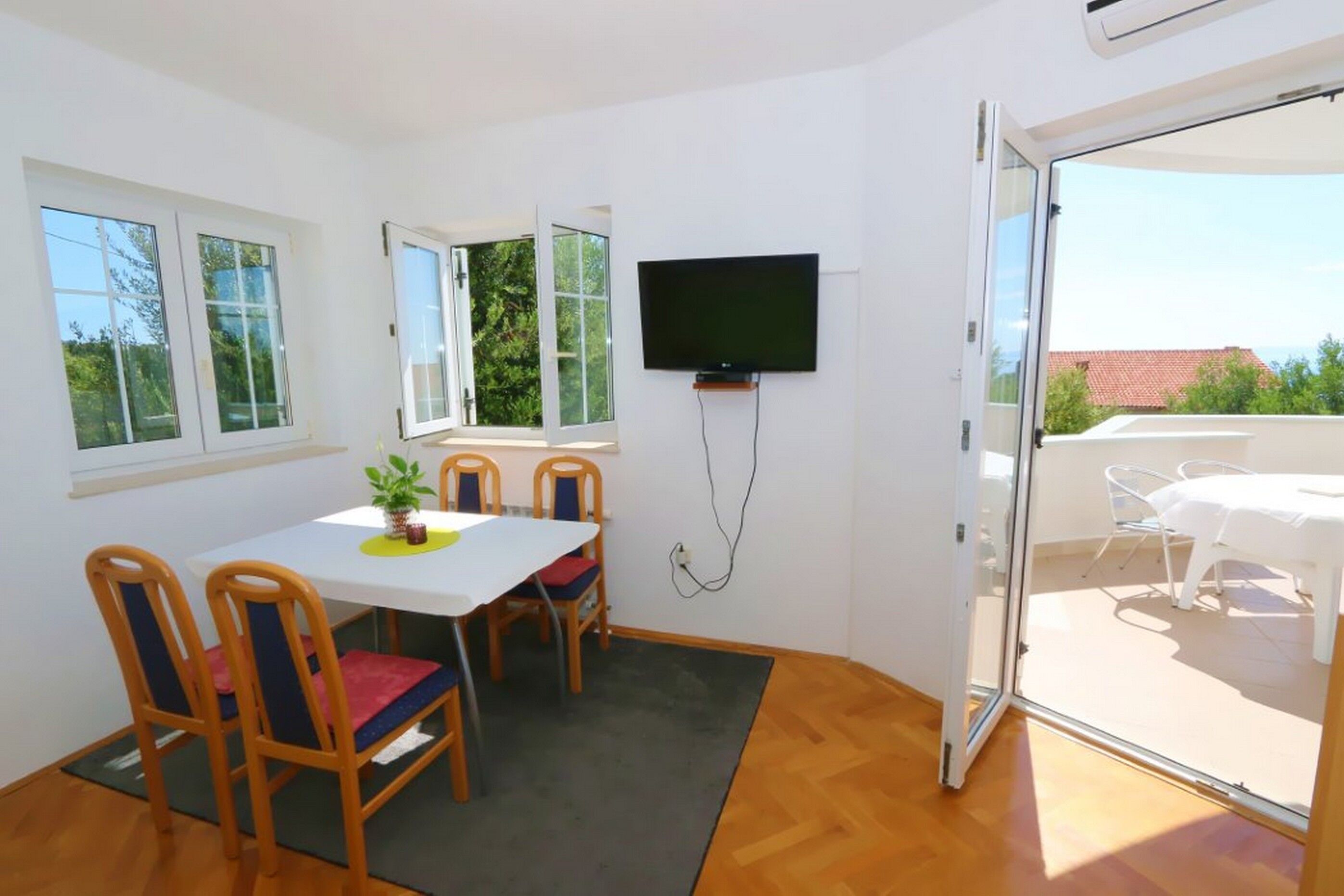 Apartments Vacation Jakisnica 115871-A5