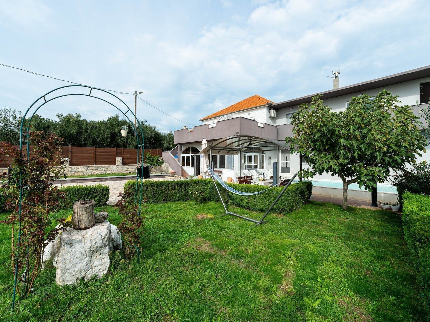 Photo of House Chill