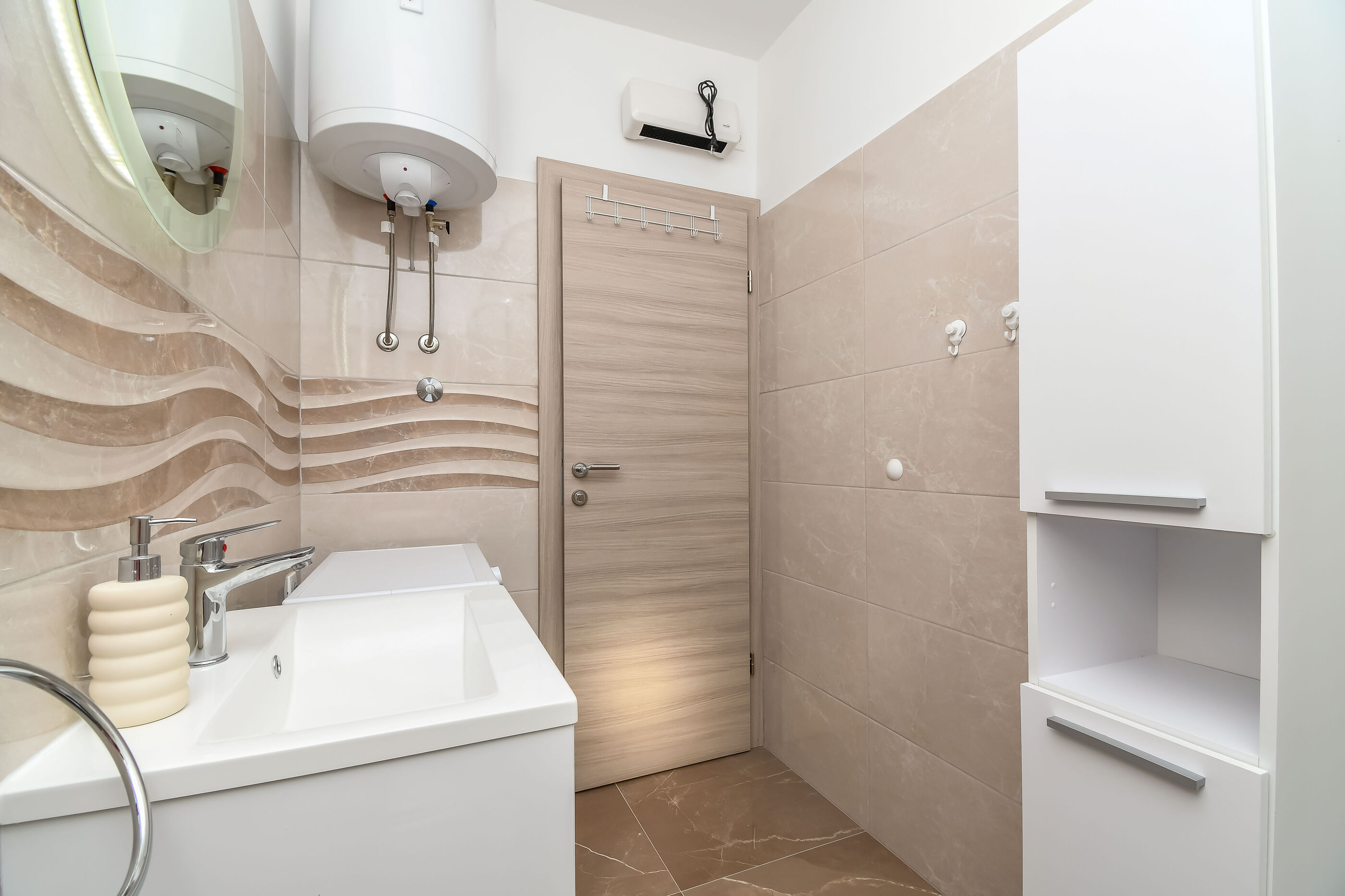 Apartment Nela 65872-A2