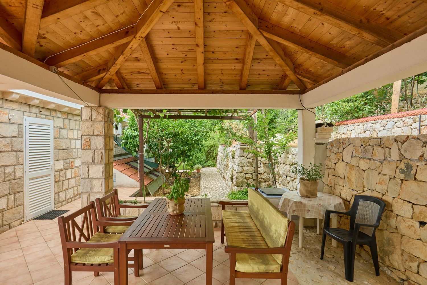 Apartments Hansal A2