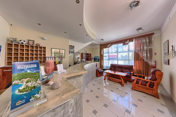 Apartments Ruzmarin 115891-A1