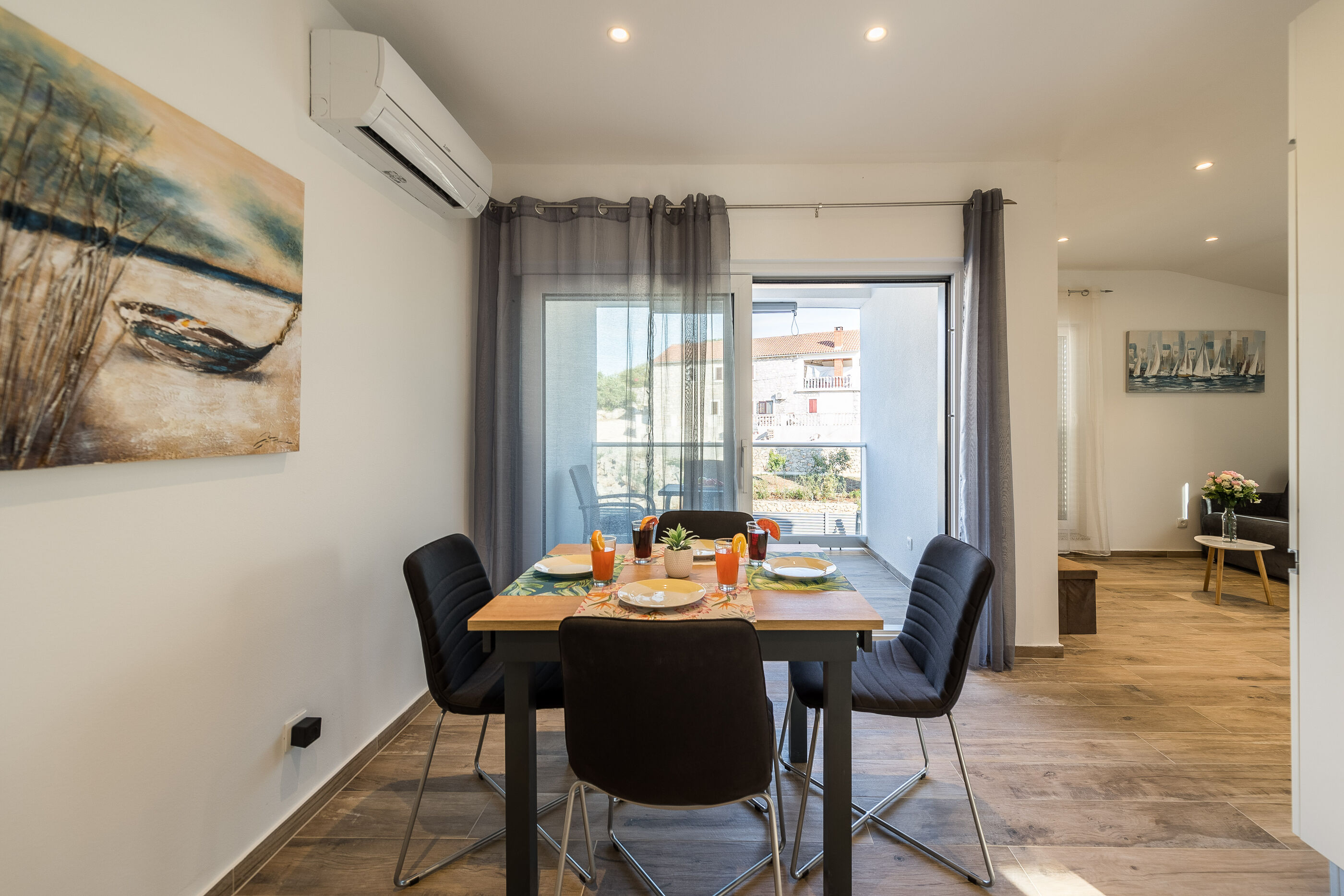 Apartments Cozy 116201-A1