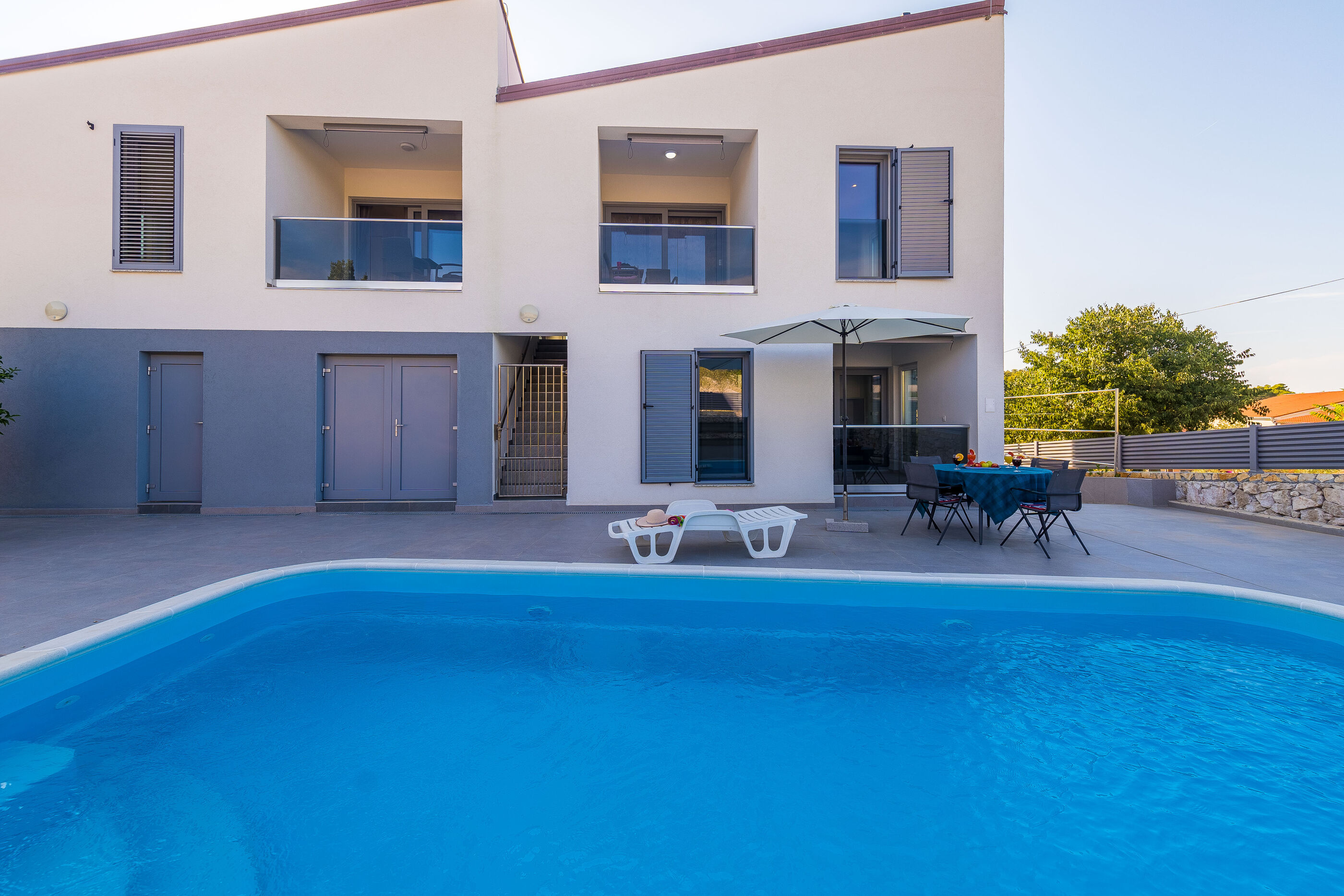 Apartments Cozy 116201-A2