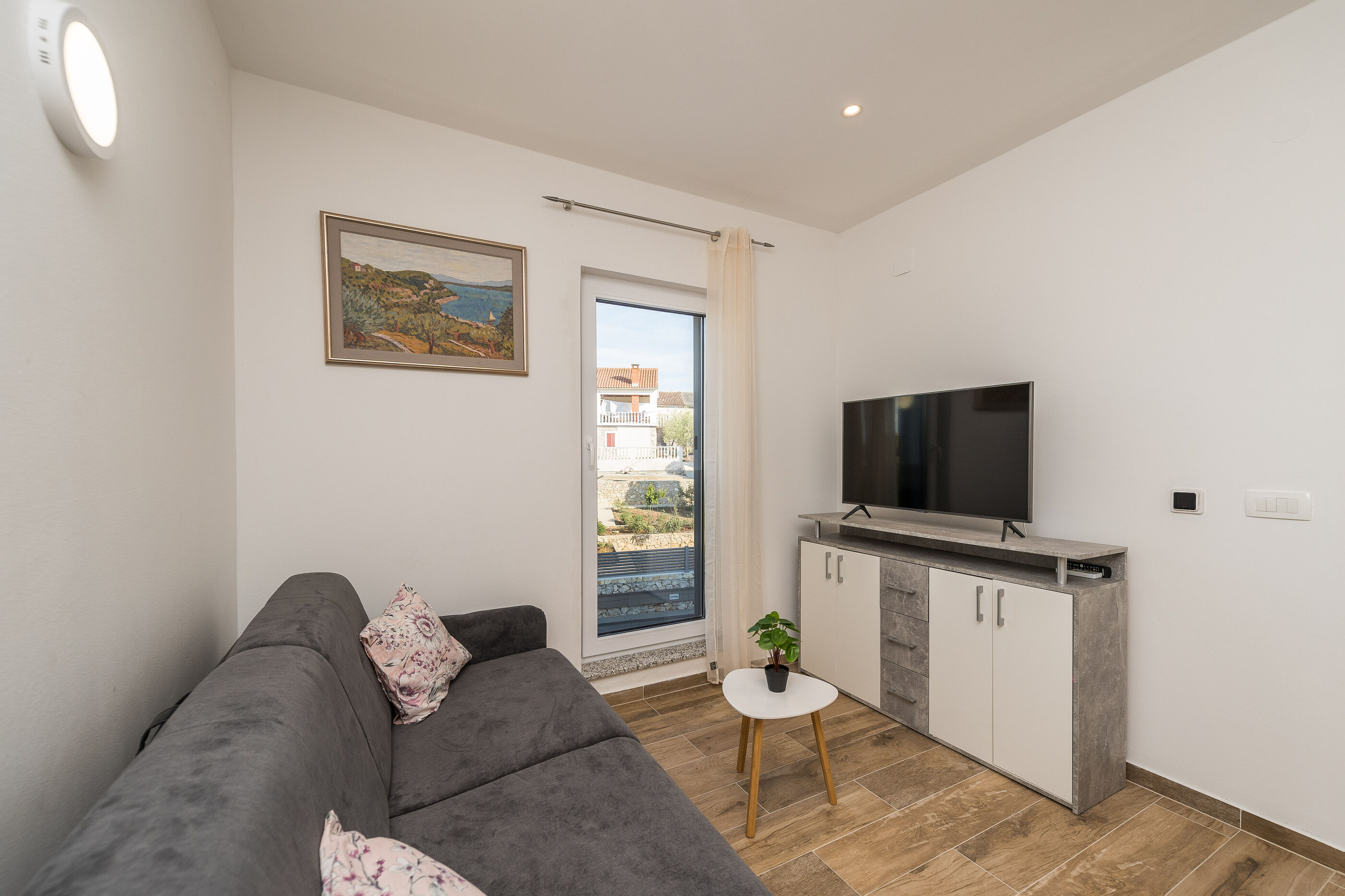 Apartments Cozy 116201-A2