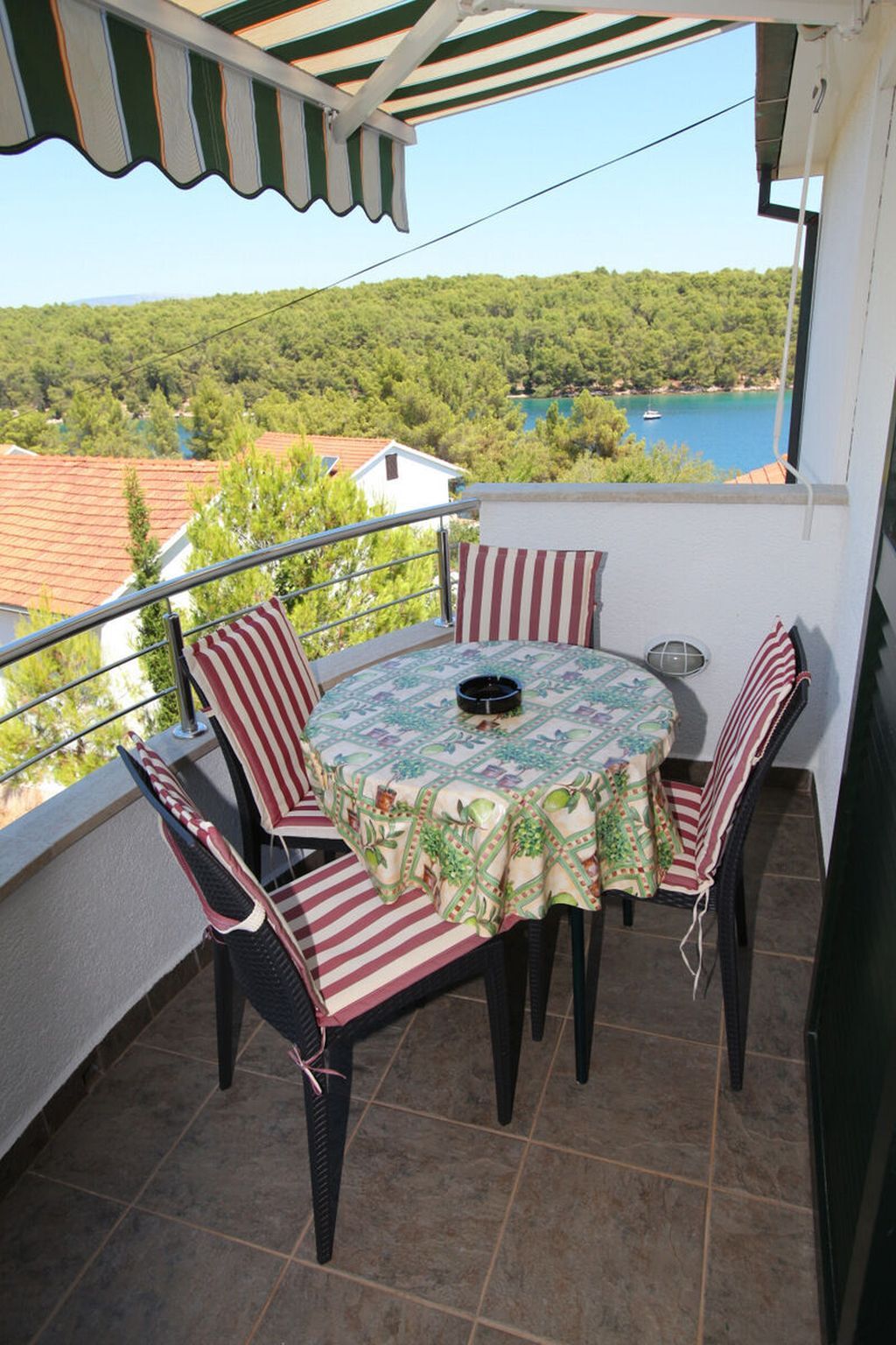 Apartments Jole 10723-A5