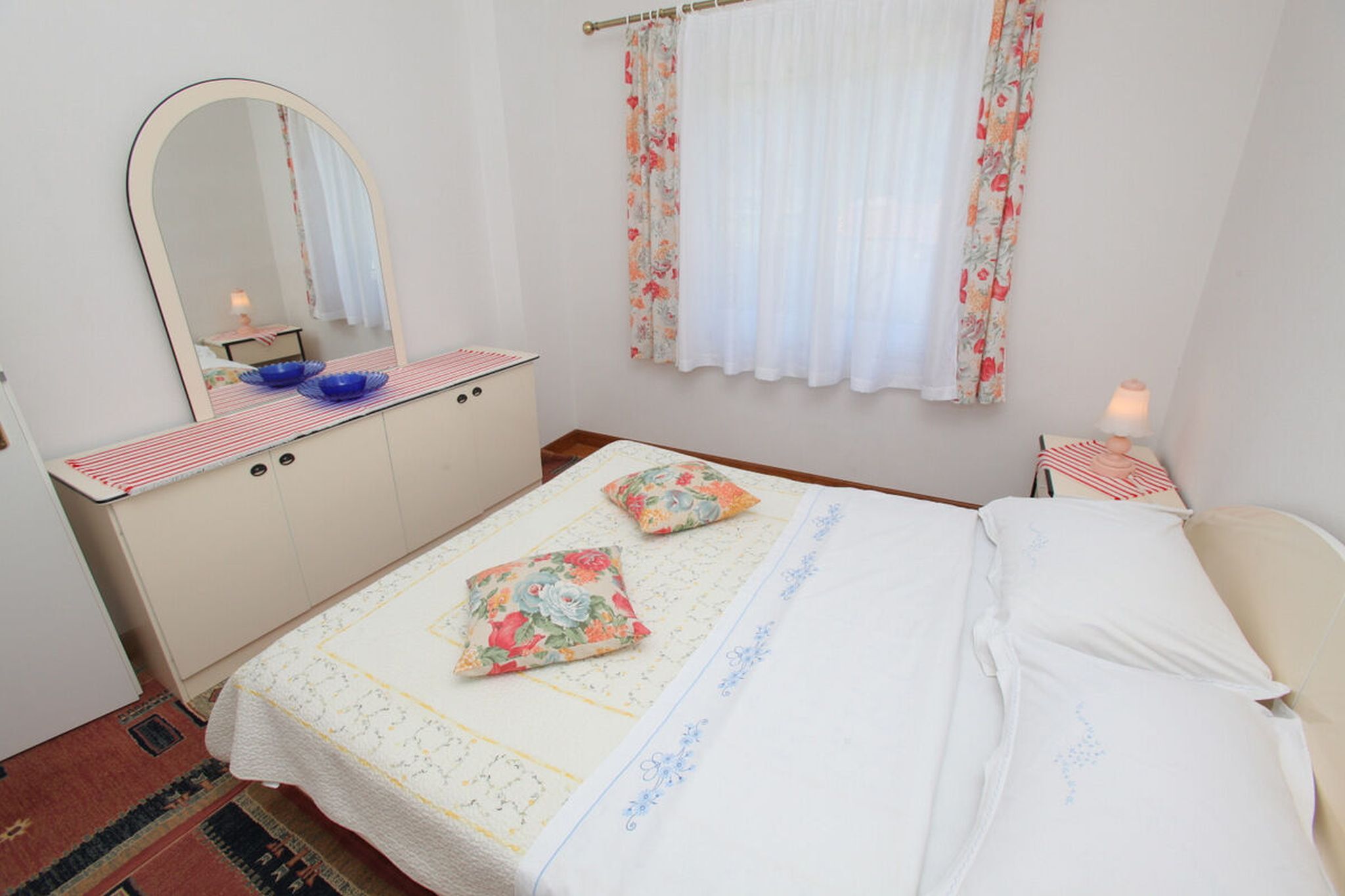 Apartments Jole 10723-A5