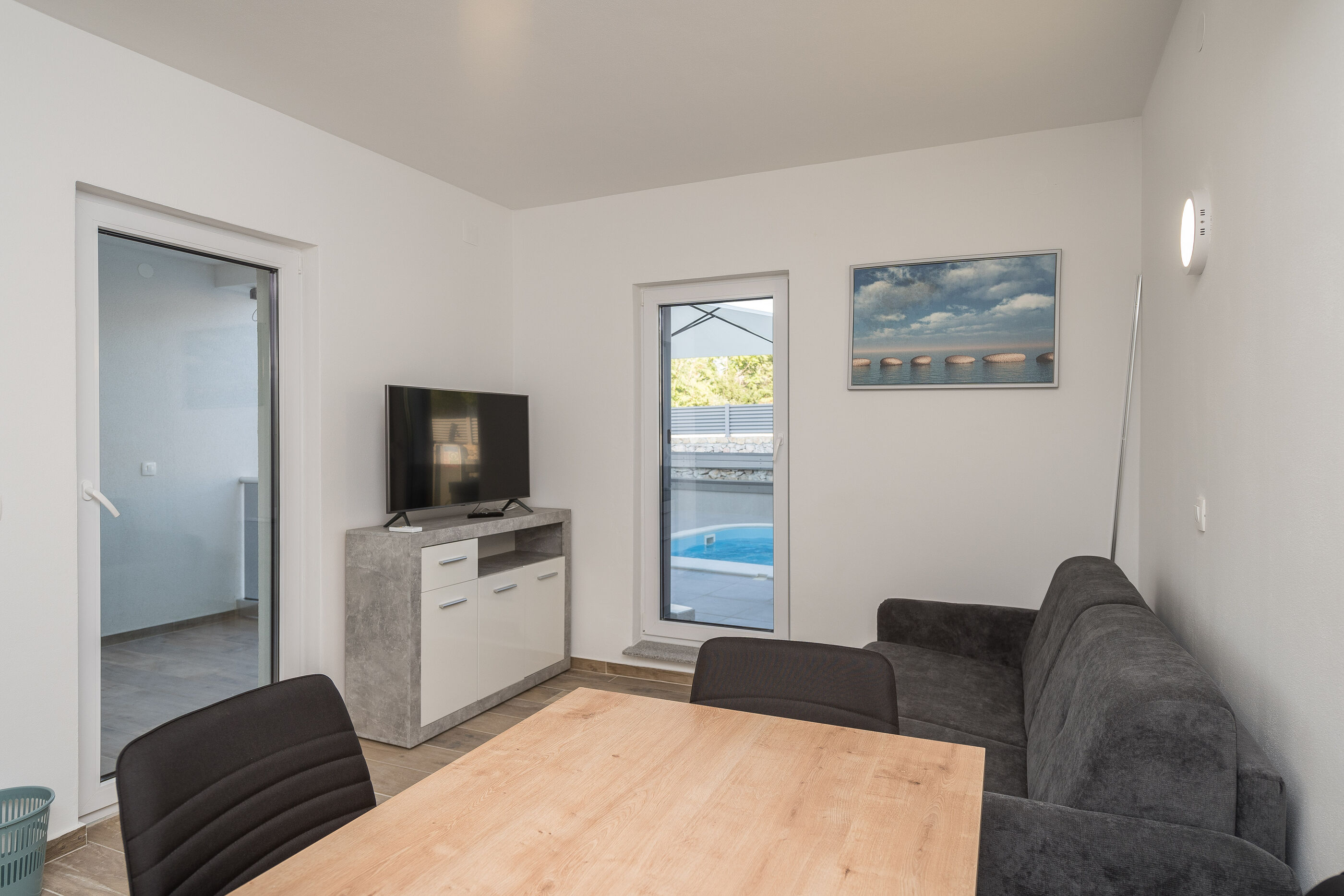 Apartments Cozy 116201-A3