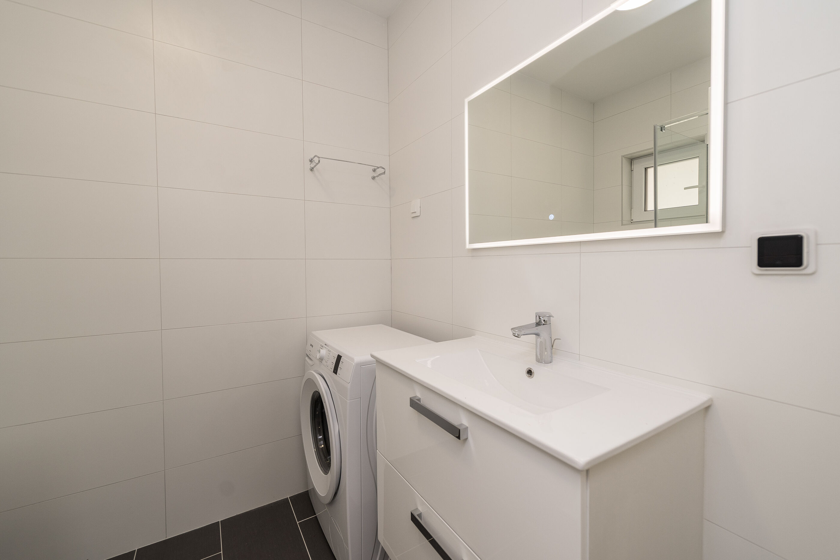 Apartments Cozy 116201-A3