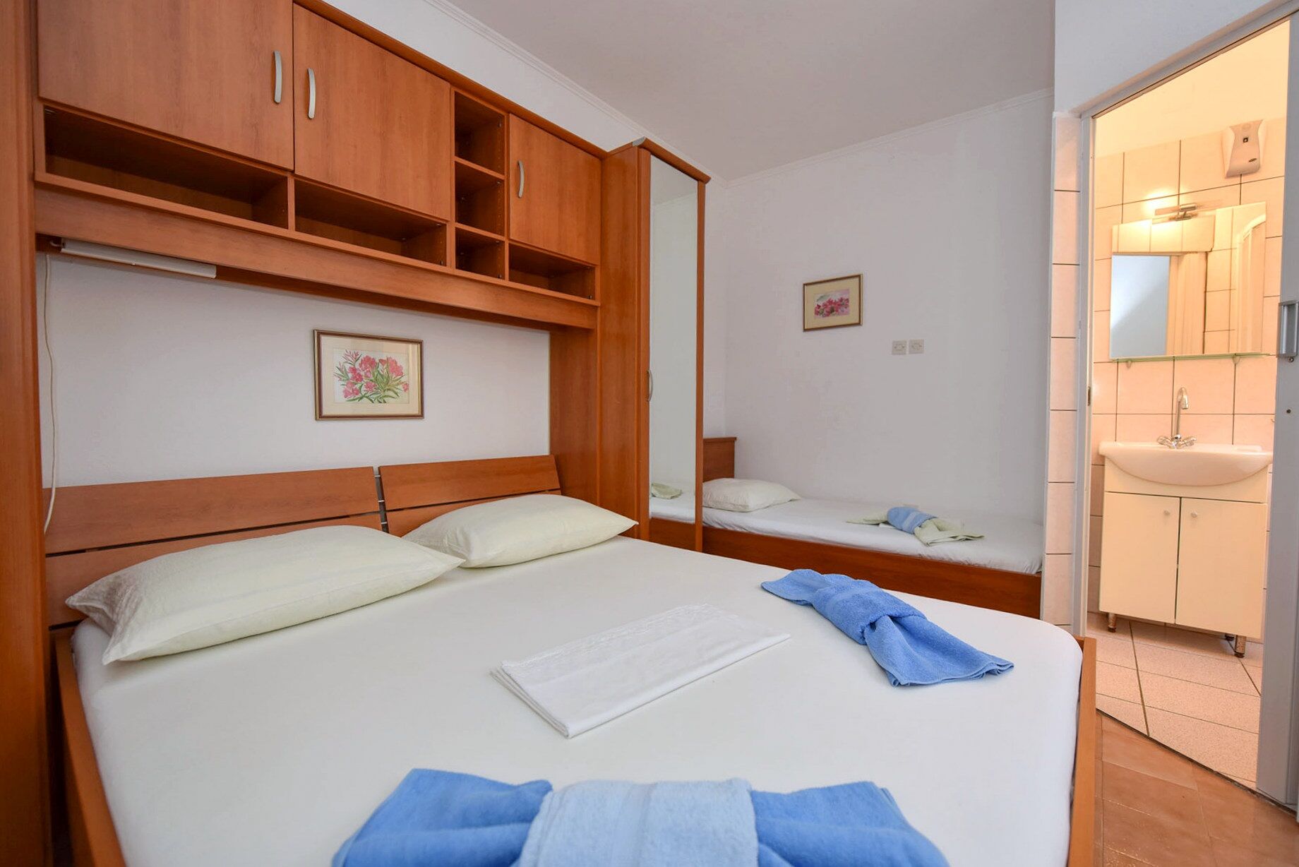 Apartments Mandre near sea 116191-A3