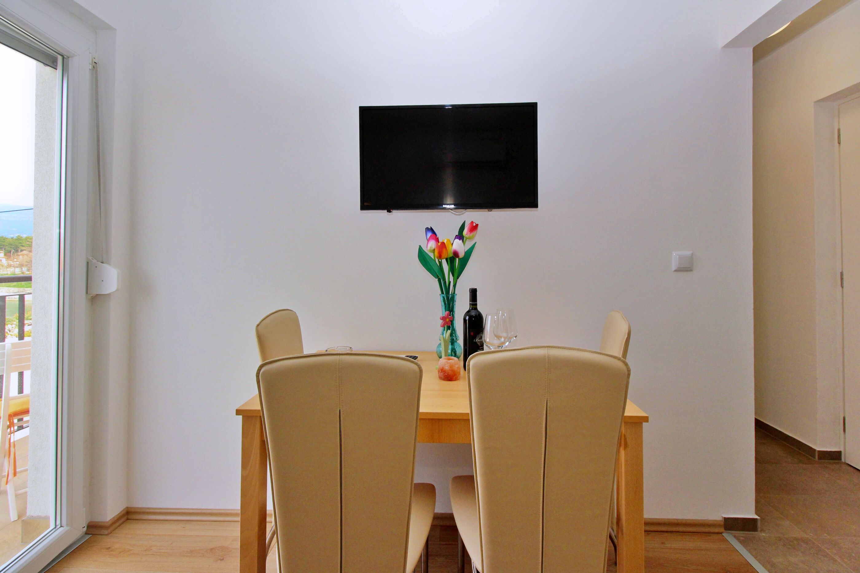 Apartments Parašilovac 63772-A1