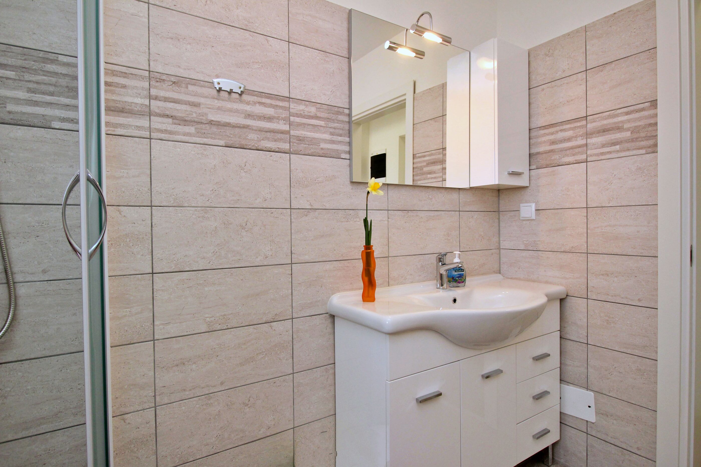 Apartments Parašilovac 63772-A1