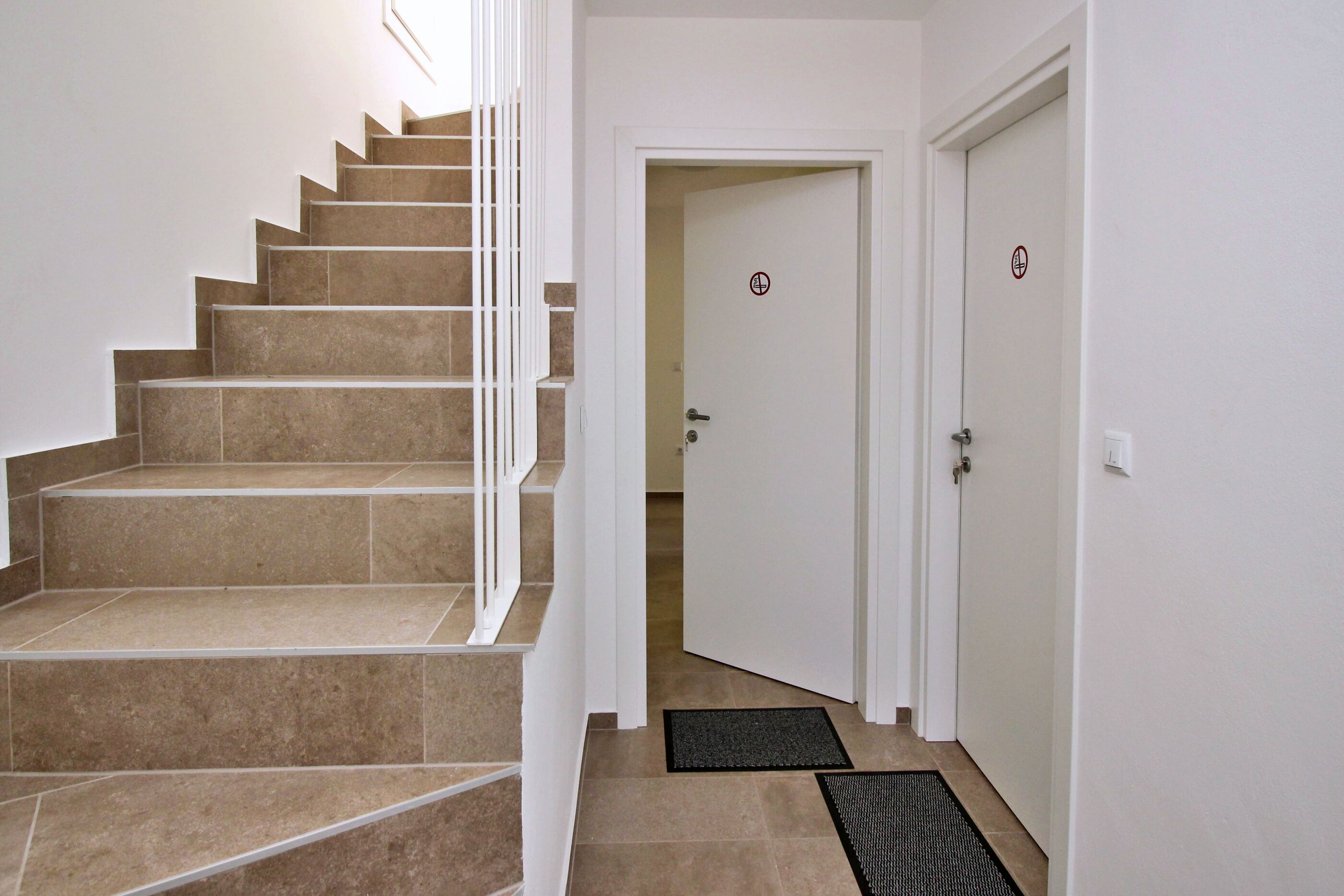 Apartments Parašilovac 63772-A2