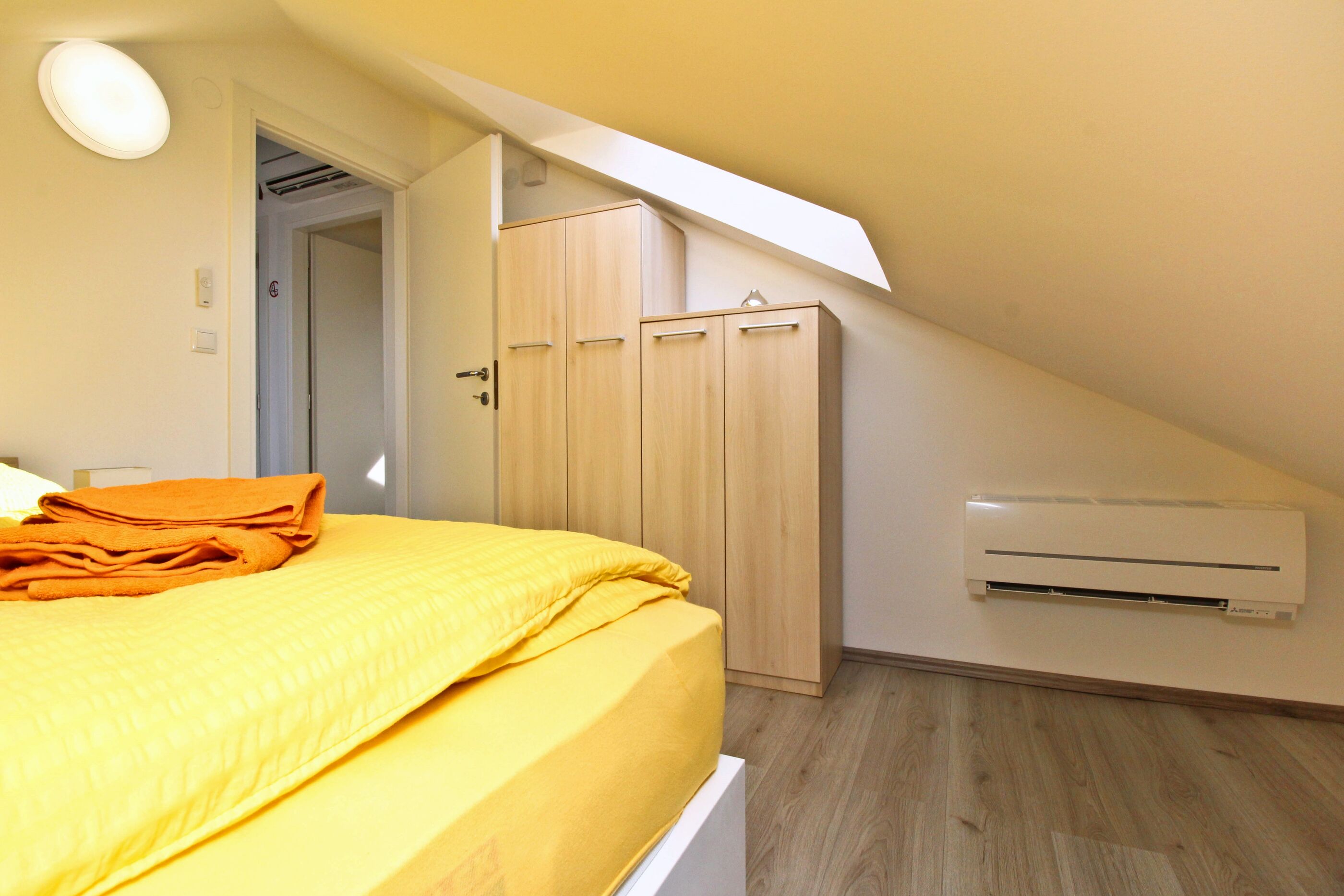 Apartments Parašilovac 63772-A3