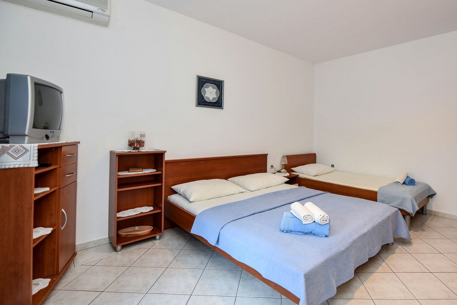 Apartments Mandre near sea 116191-A9