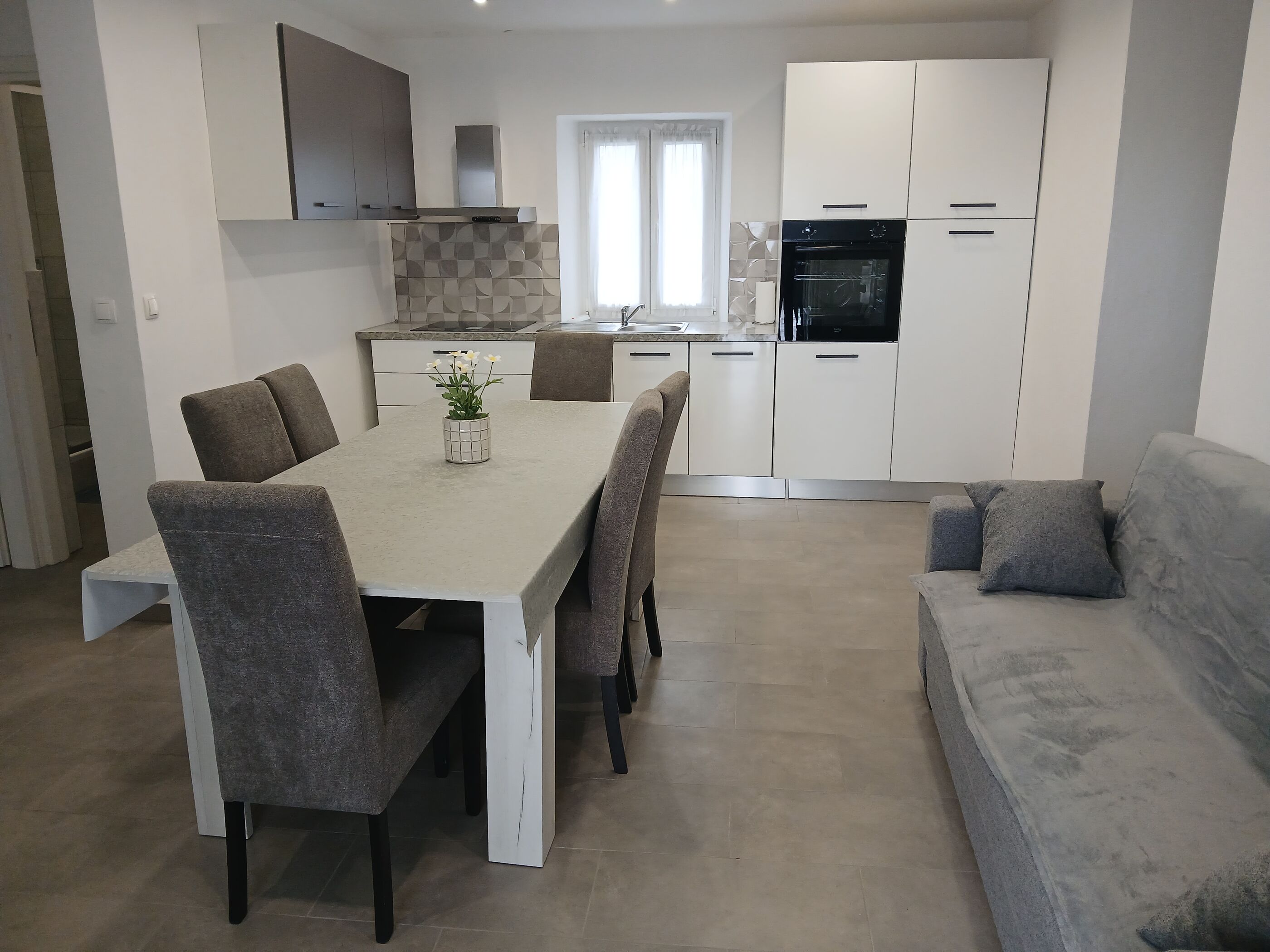 Apartments SLAVKO 33728-A1
