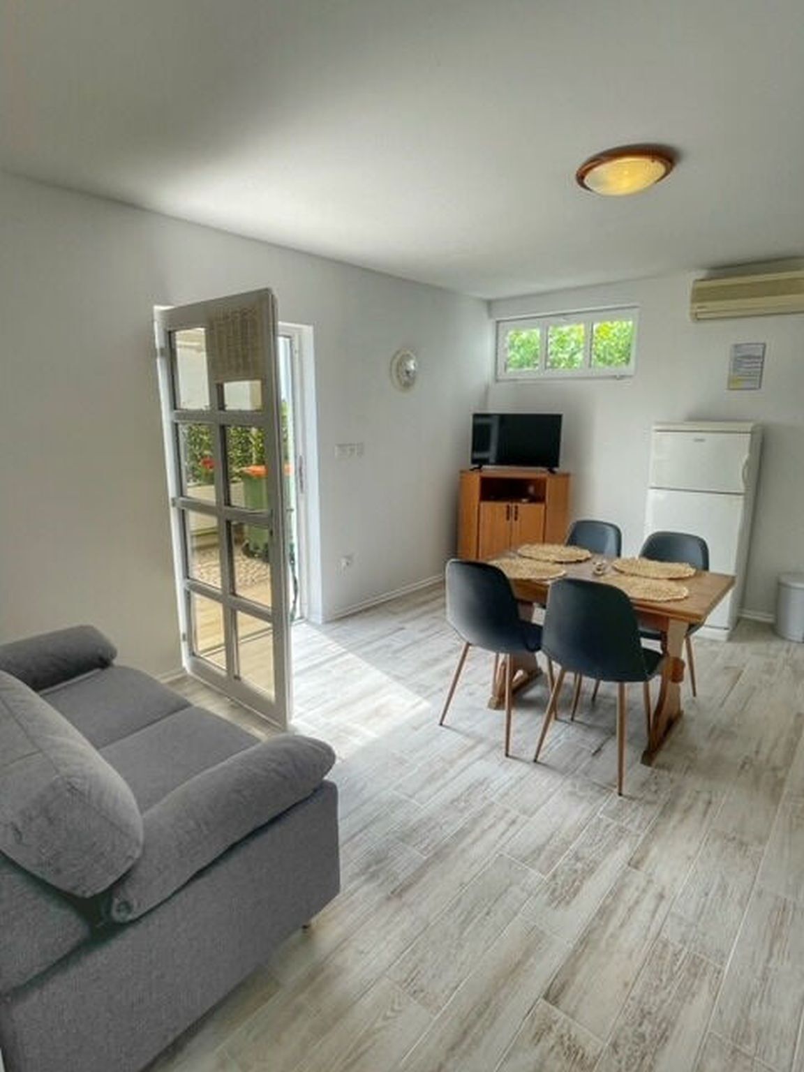 Apartments Sea View 105461-A1