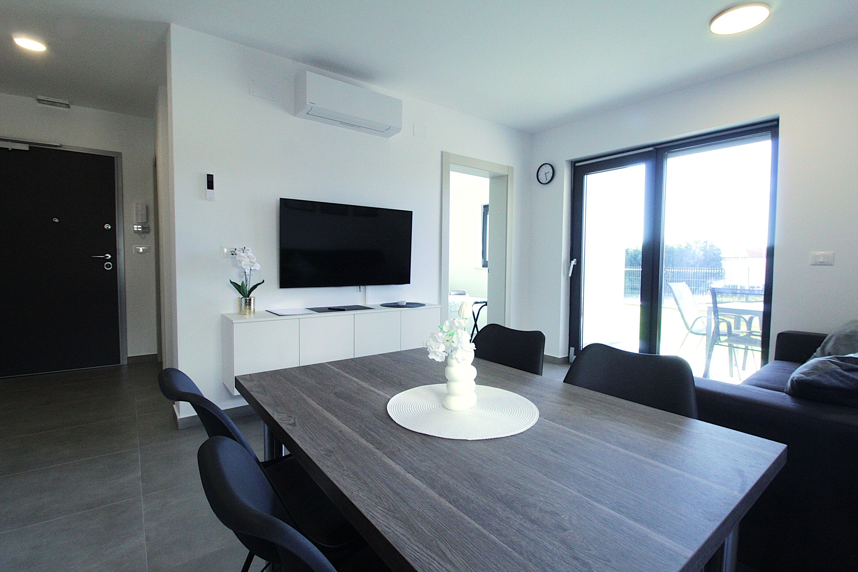 Apartments Frank 107021-A2