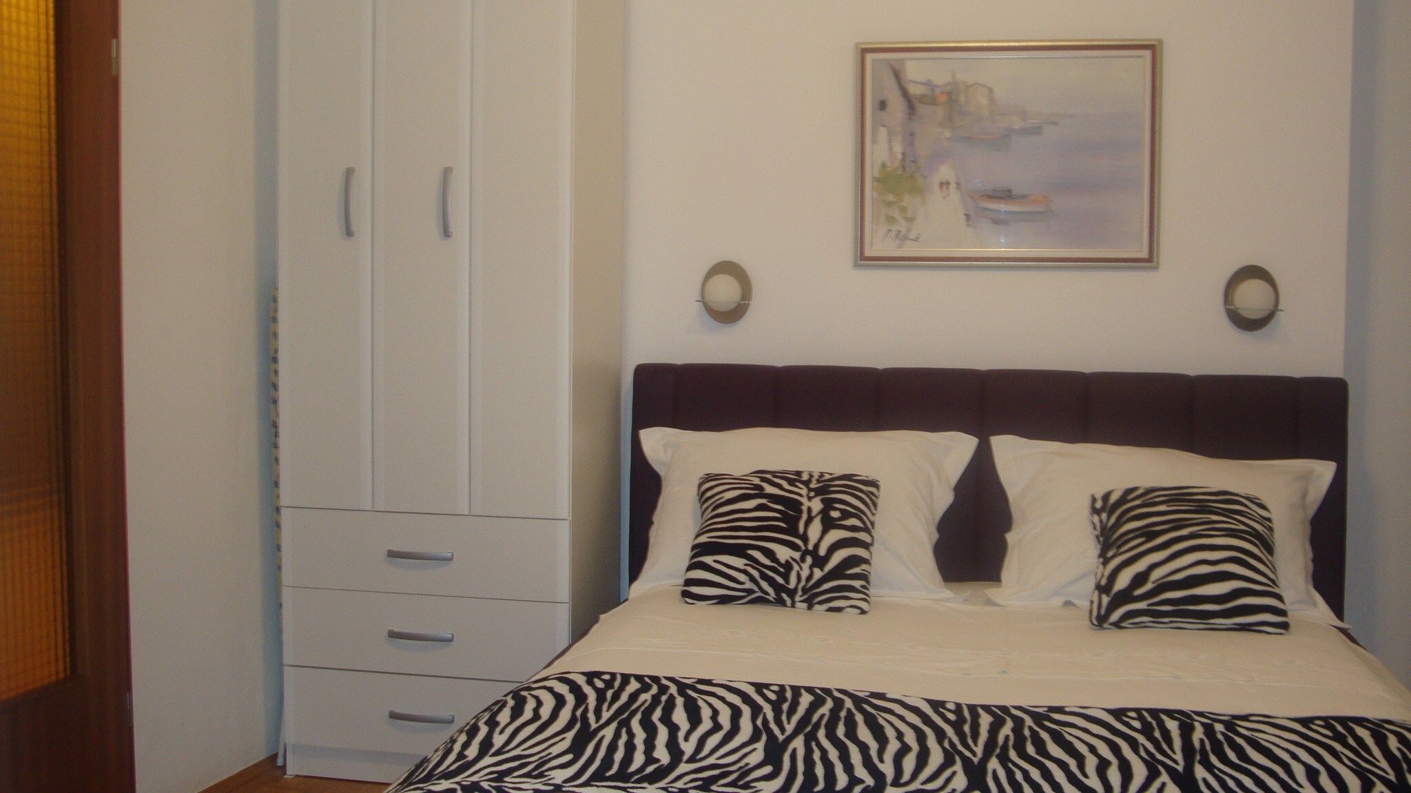 Apartments Ksenija 10503-A1