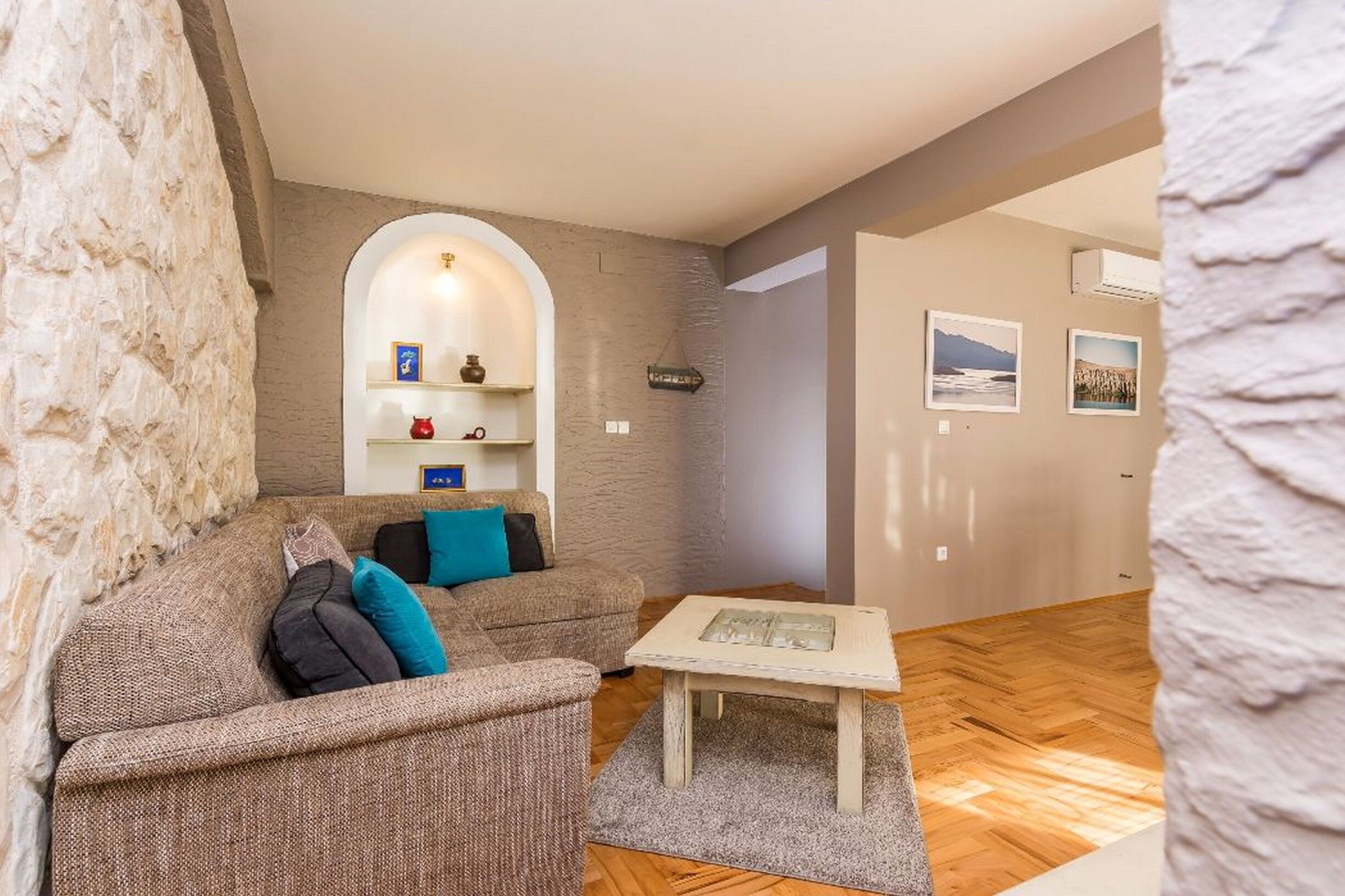 Apartments Vanja 25211-A6