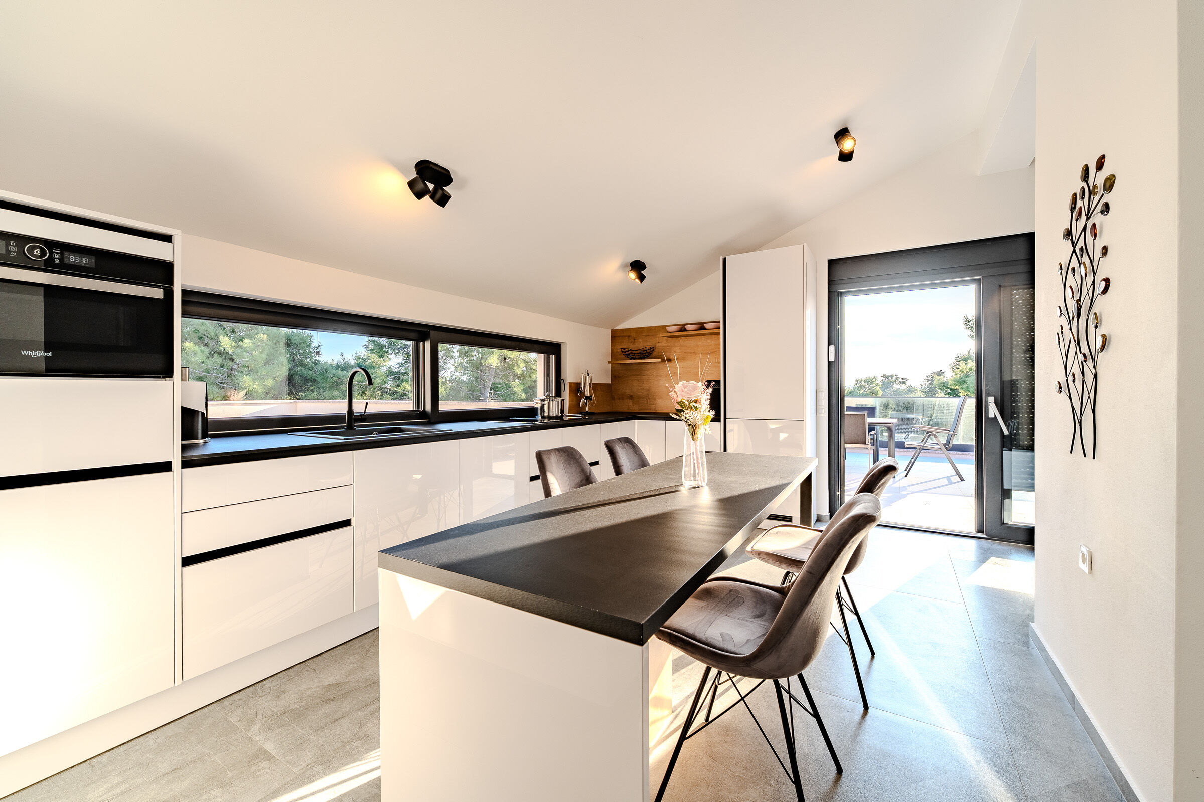 Apartments Villa Royal 44969-A3