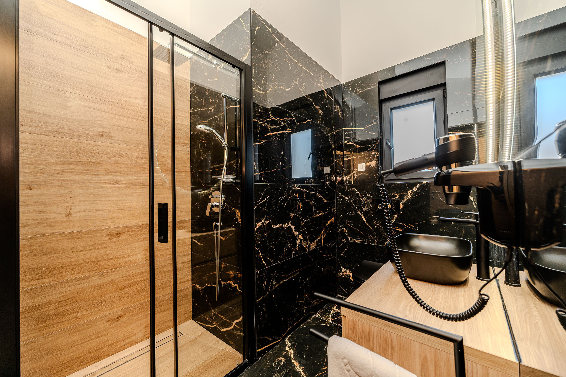 Apartments Villa Royal 44969-A3