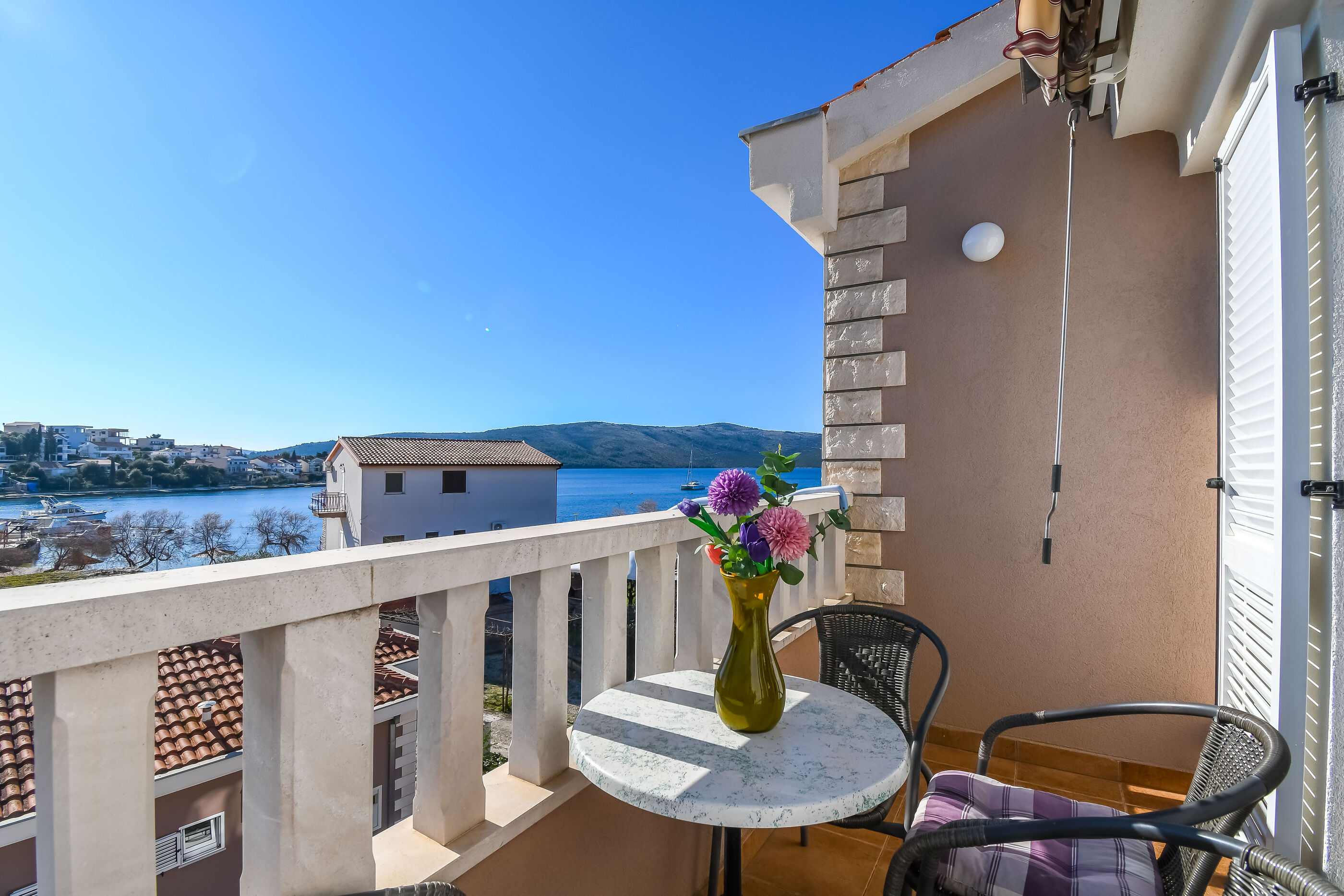 Apartments Vesna 10358-A2
