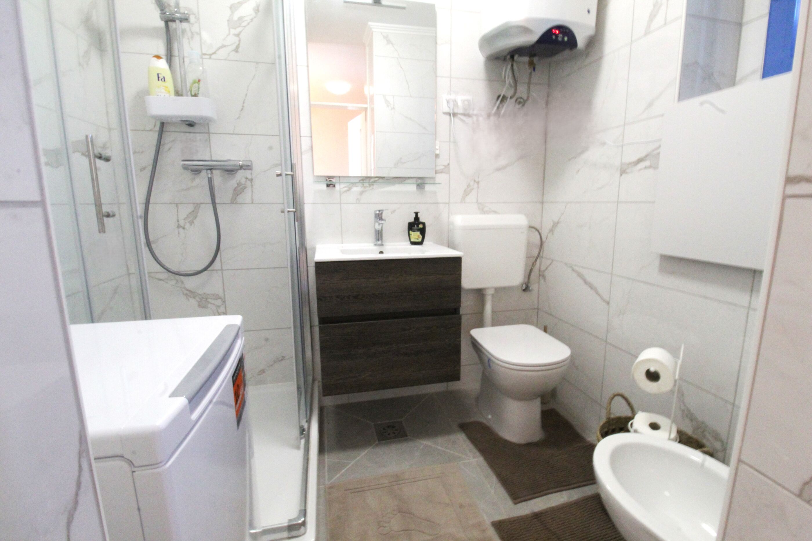 Apartment Cinema 10139-A1