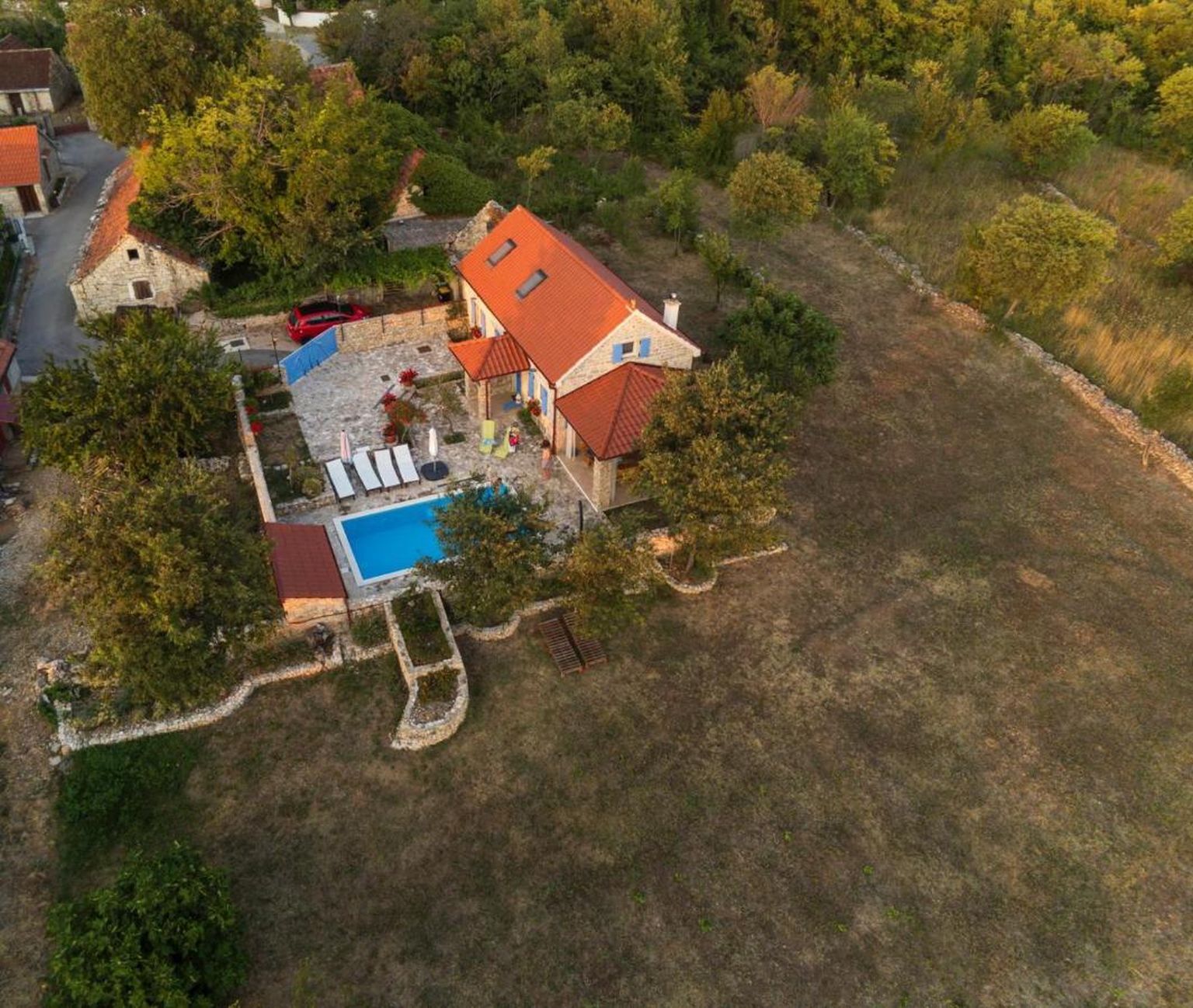 House Toma 116341-K1