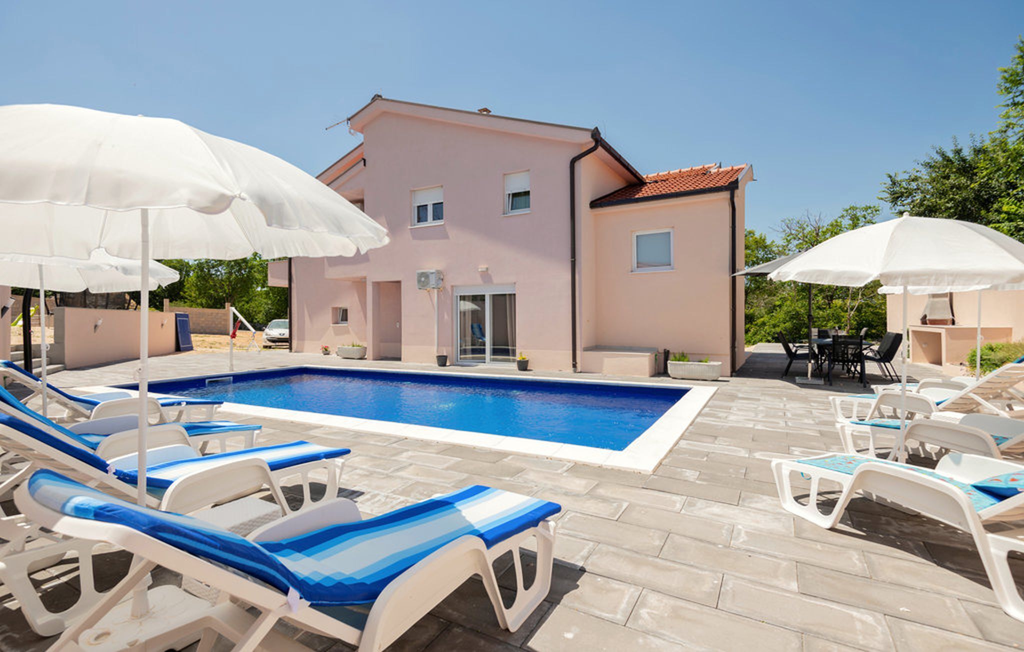 House Dragica 116331-K1
