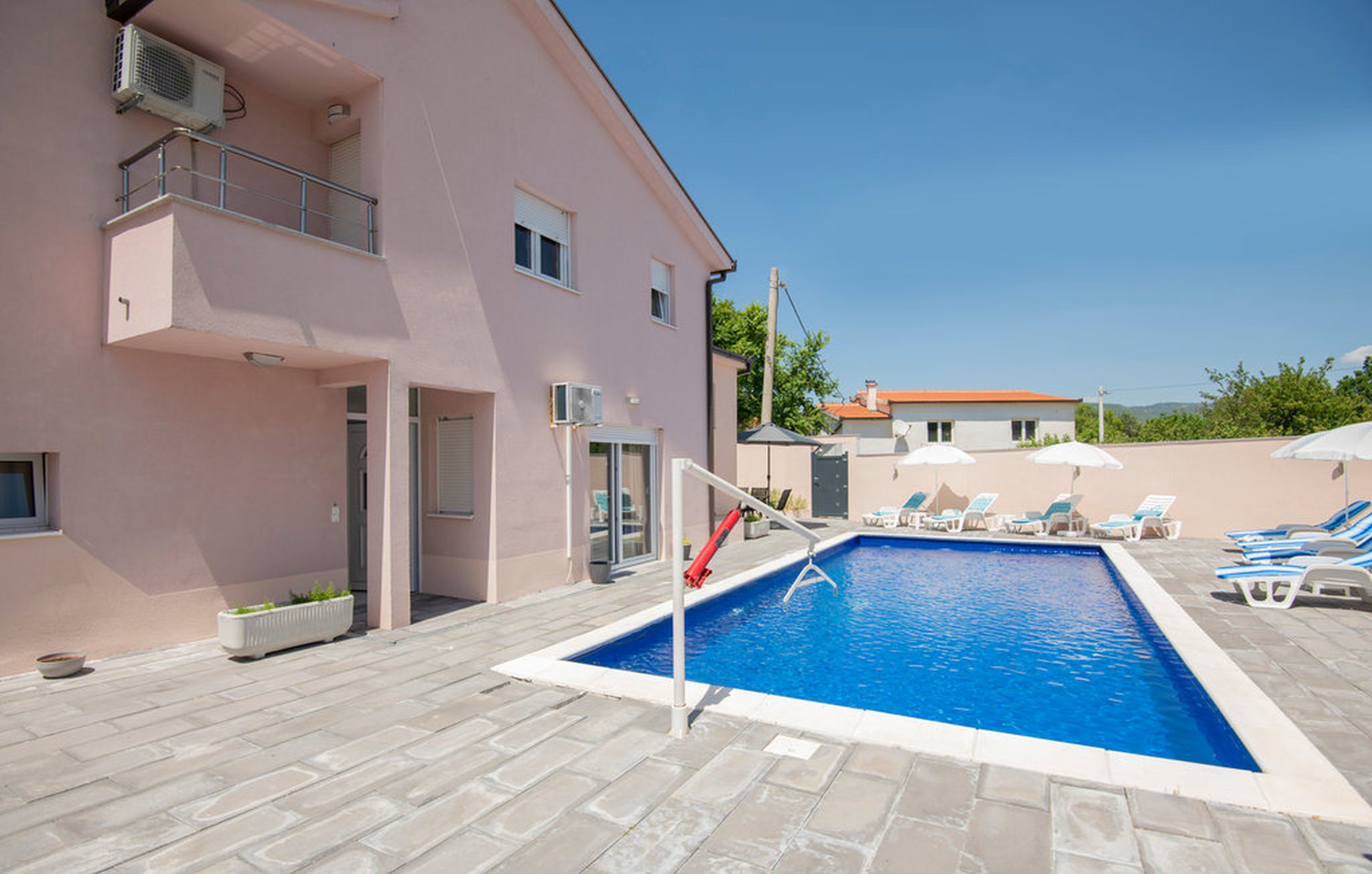House Dragica 116331-K1