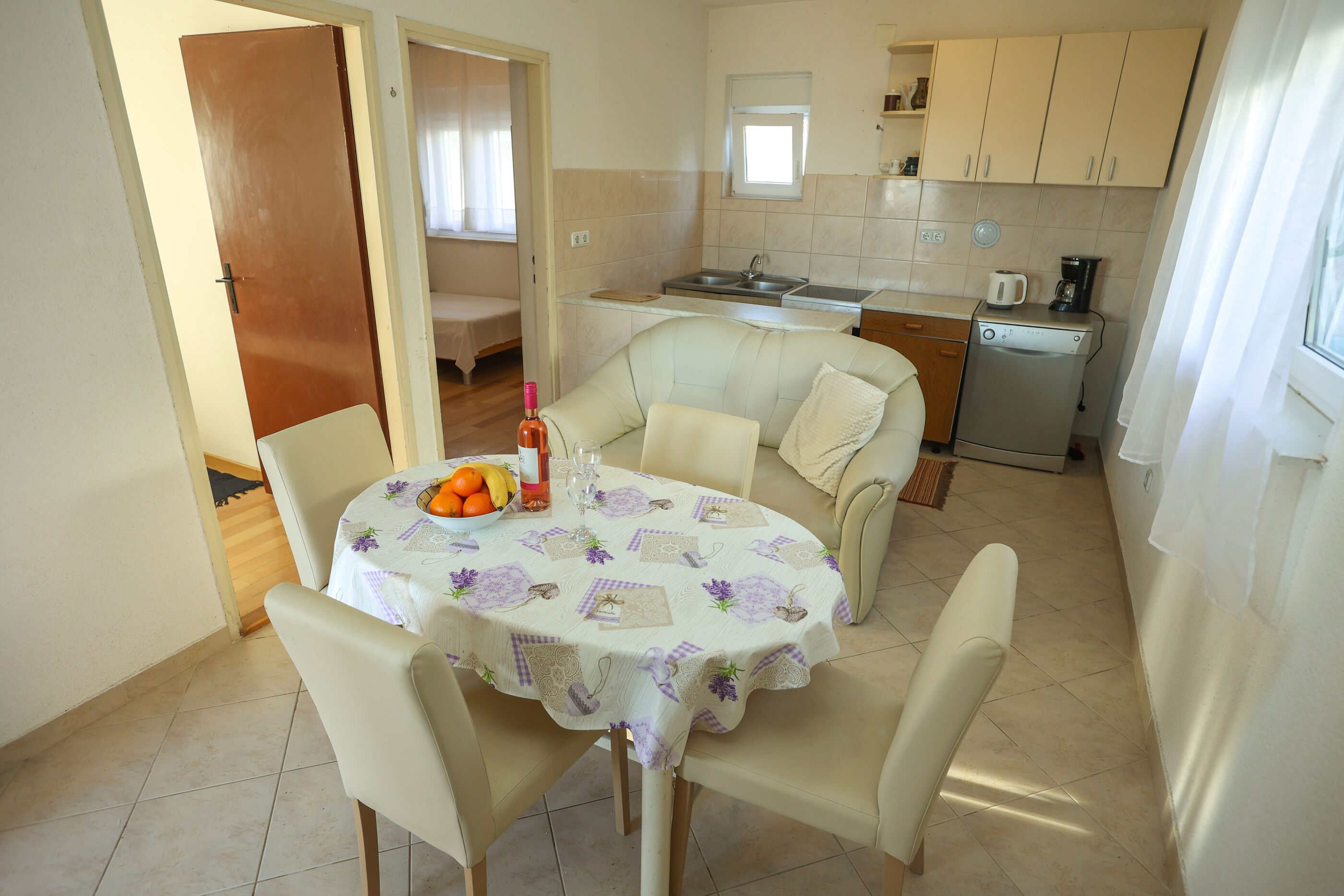 Apartments Teo 104521-A1