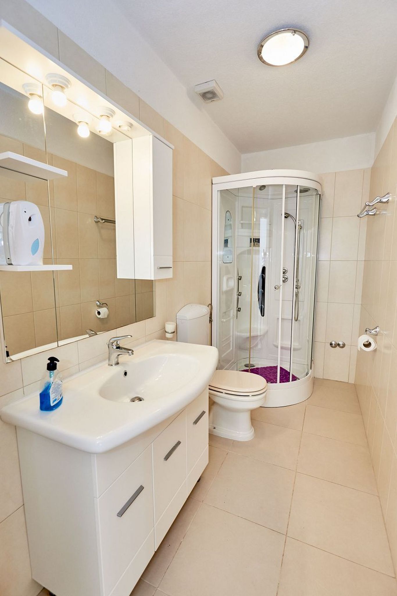 Apartments Sea front 10449-A1
