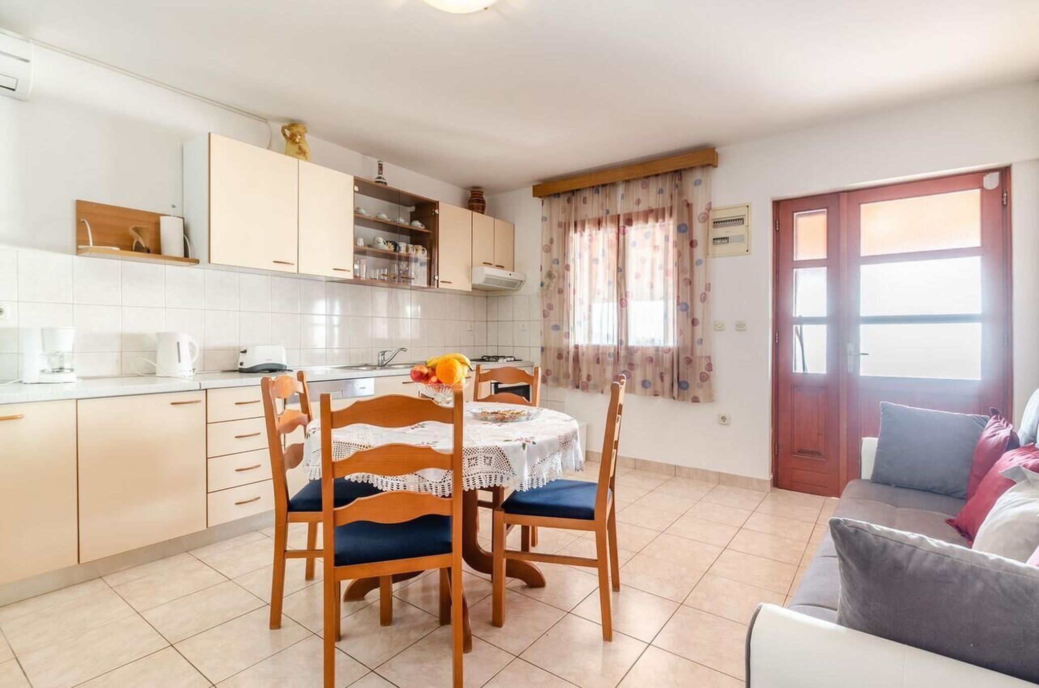 House Ivana 114831-K1