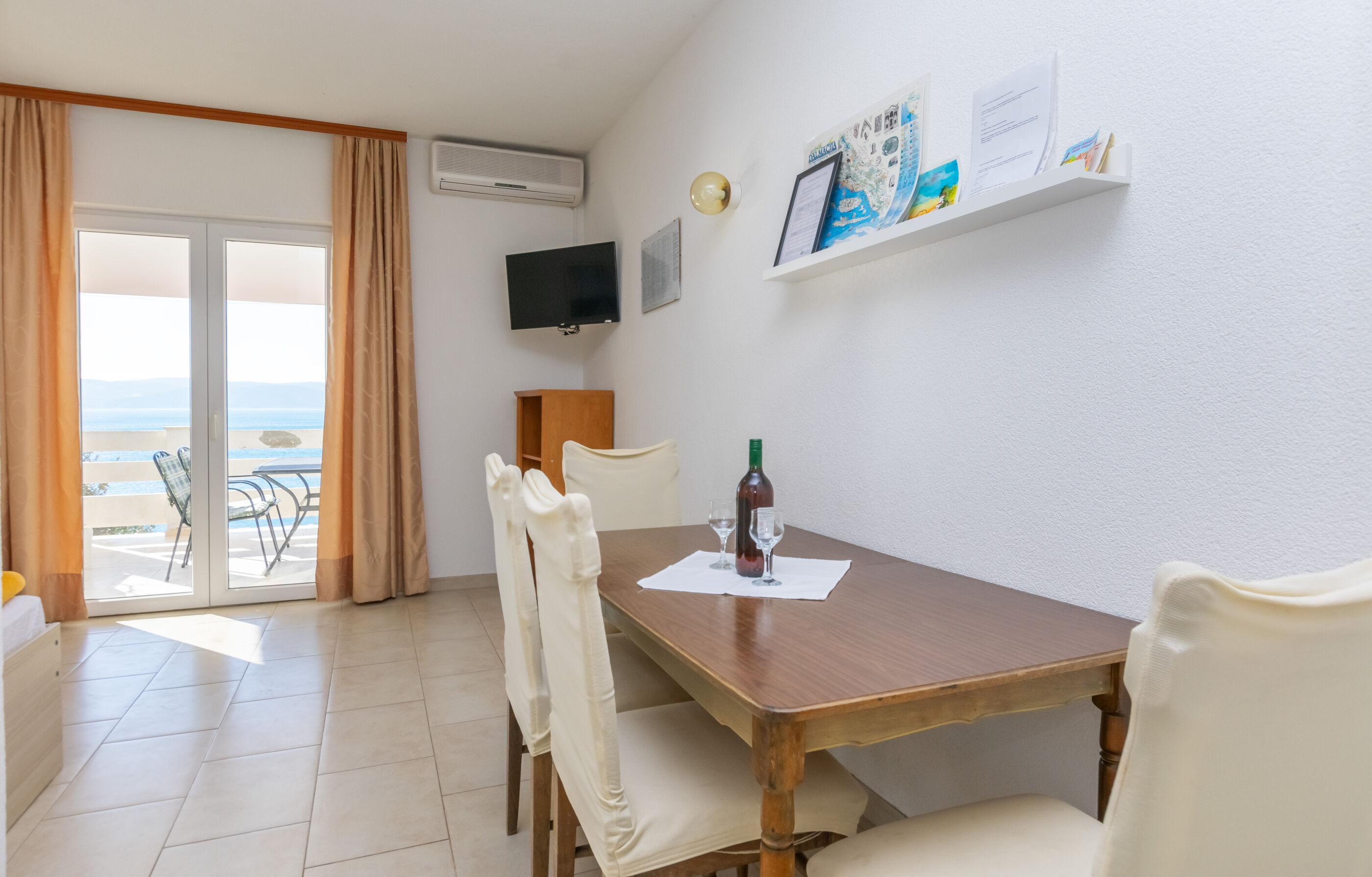 Apartments Ivo 109451-A1