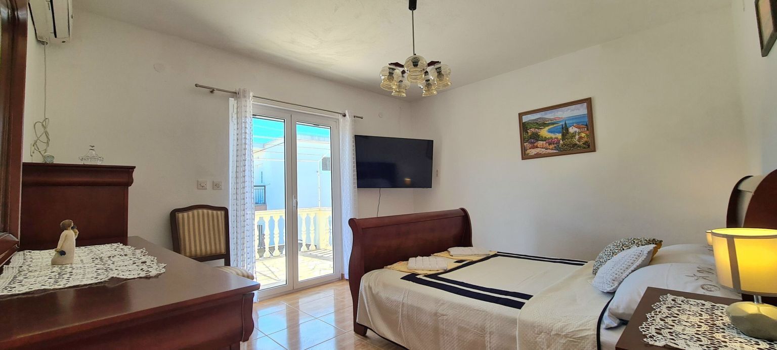 House Karmela 95231-K1