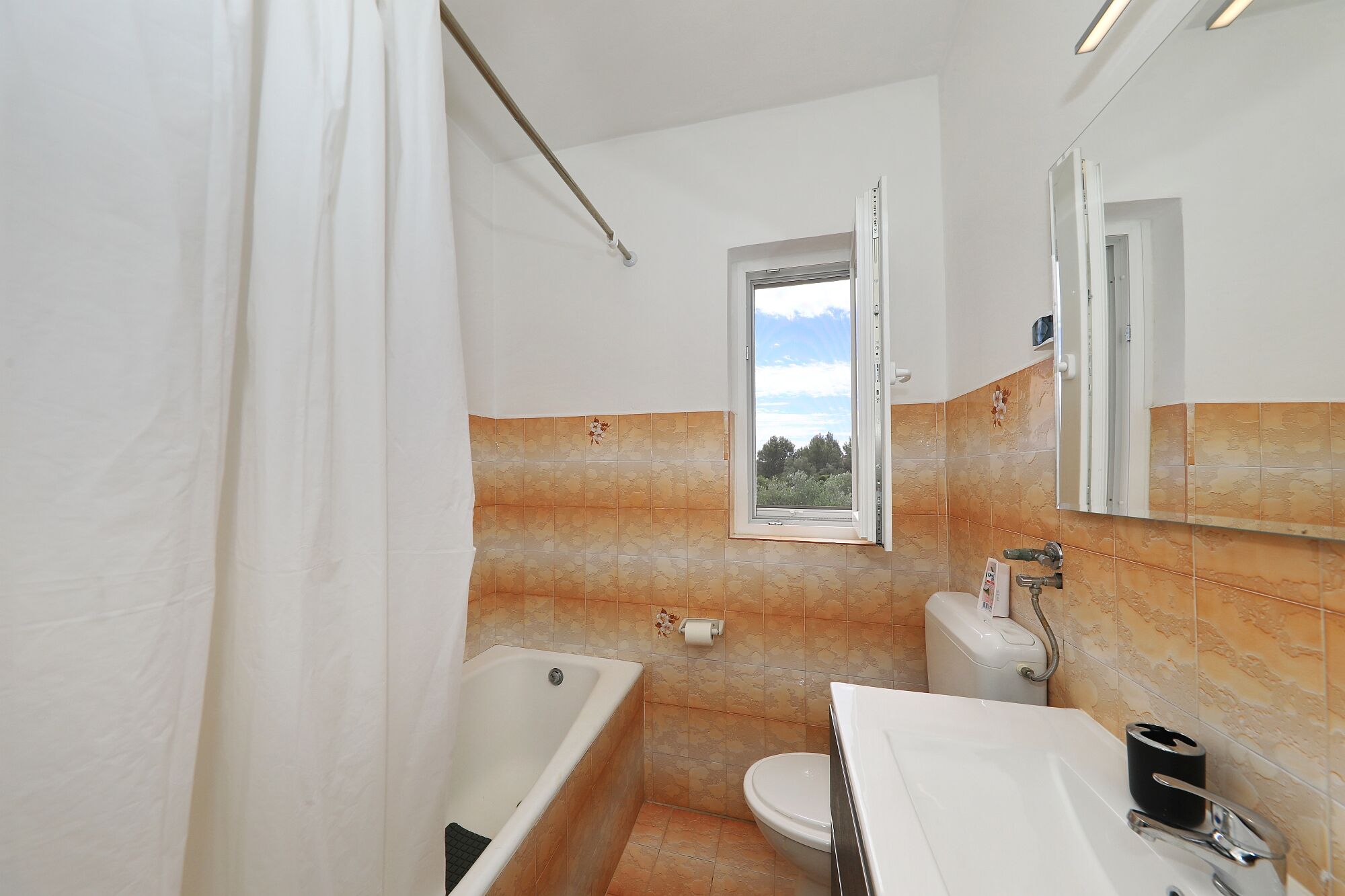Apartments Saphron beach 14557-A1
