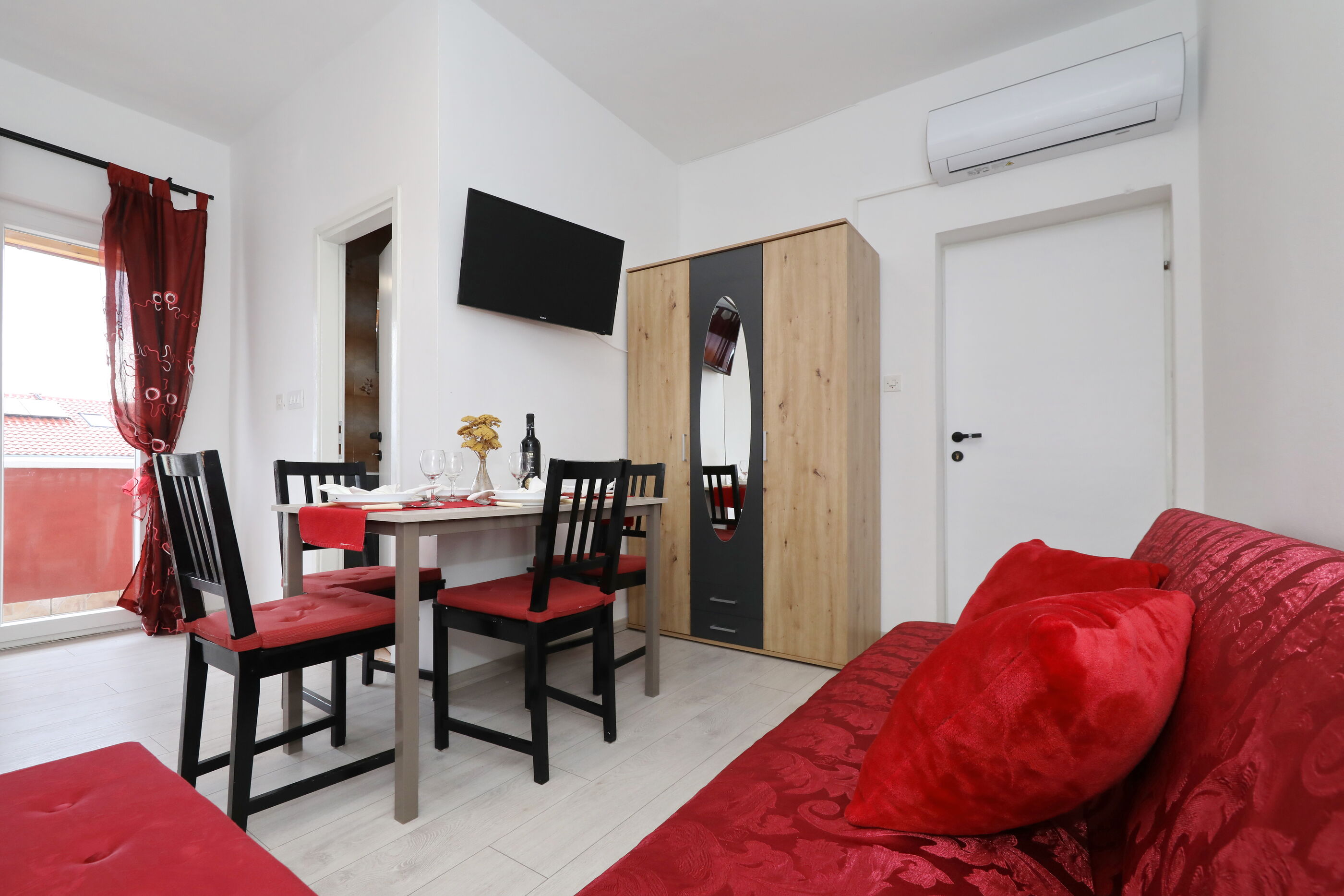Apartments Saphron beach 14557-A2